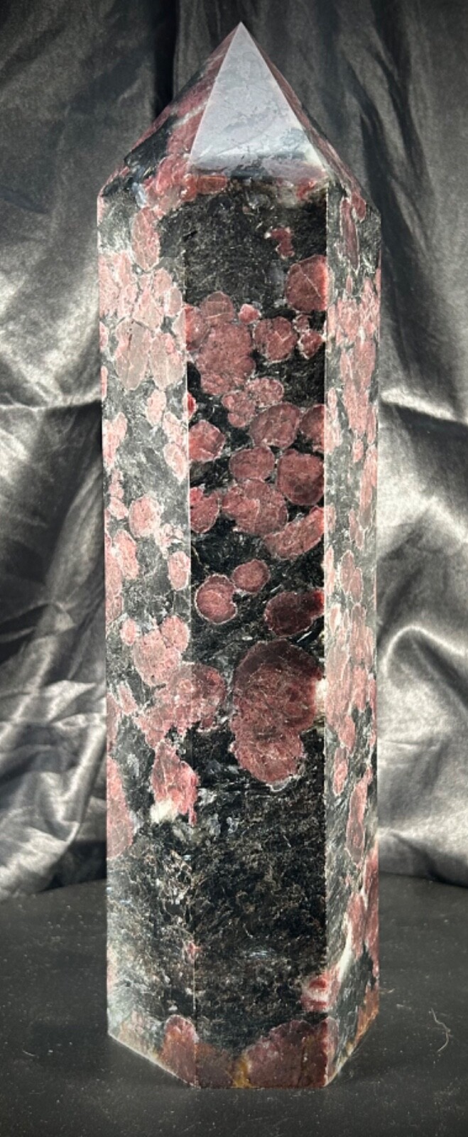 12.5′ Tall Garnet and Arfvedsonite Tower 10lb 2.5oz (4.609kg)