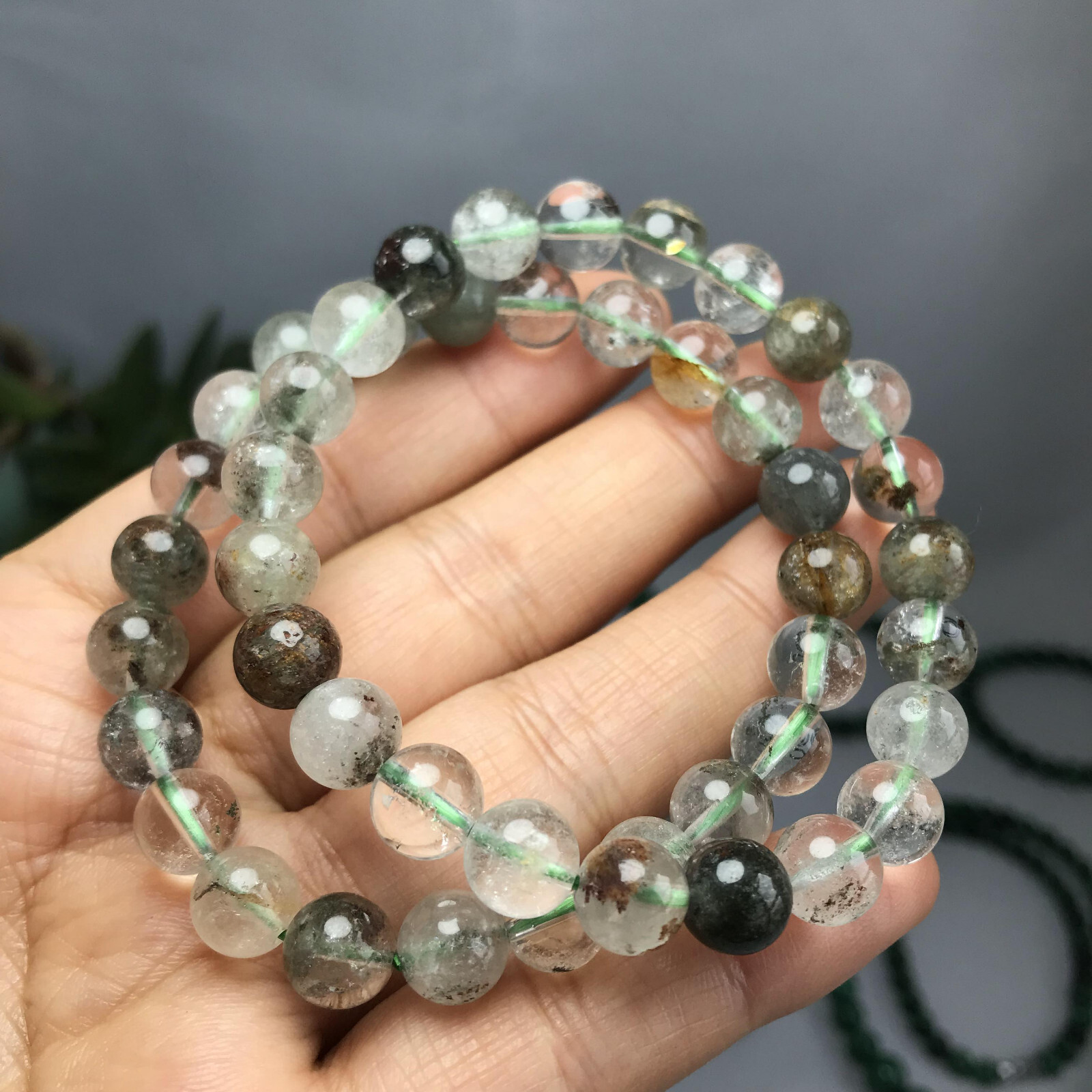 10Pcs Wholesal Natural Polish Green ghost stone bracelets Crystal ball 8mm