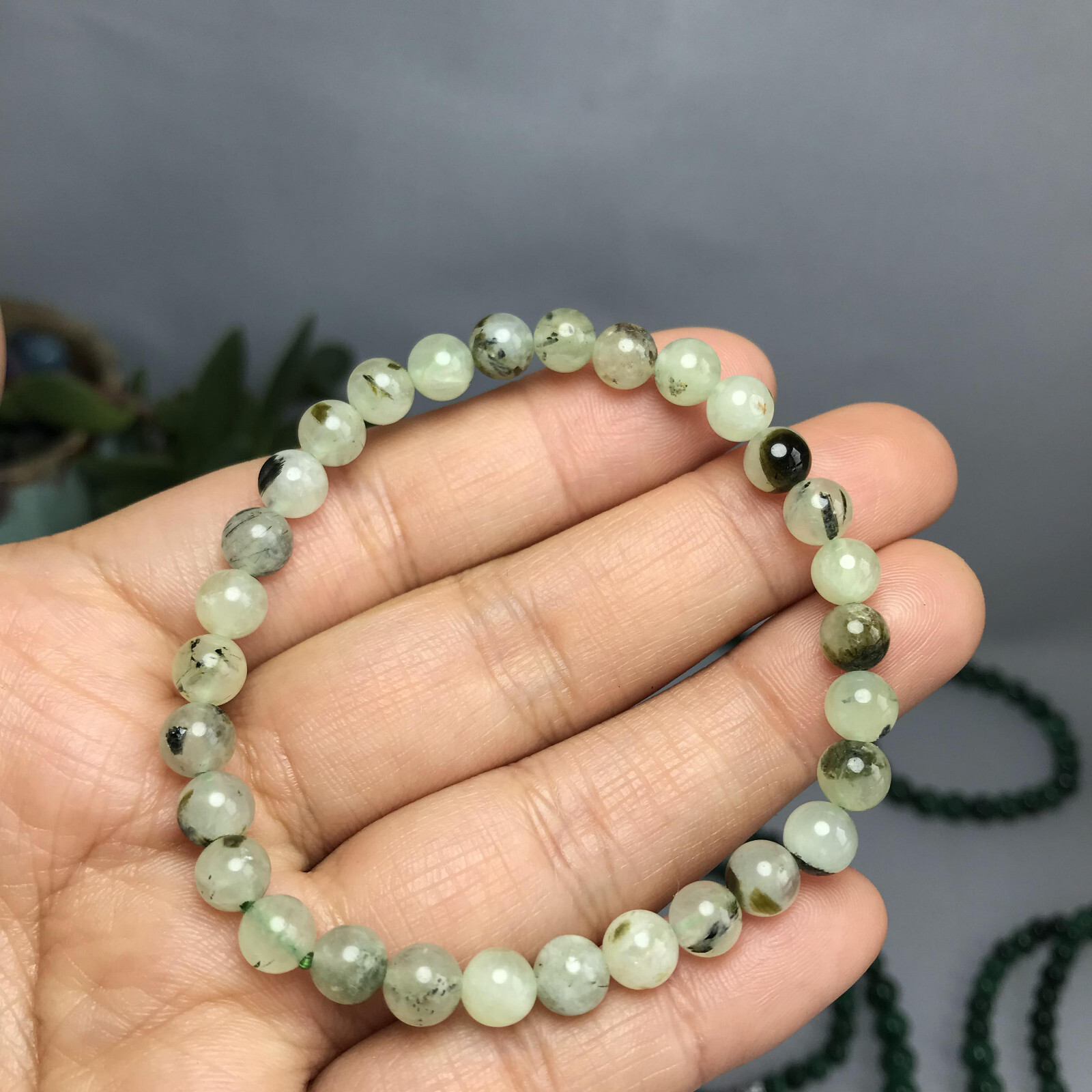 6mm Natural Polish Clear Grape stone bracelets Crystal ball sphere Specimen