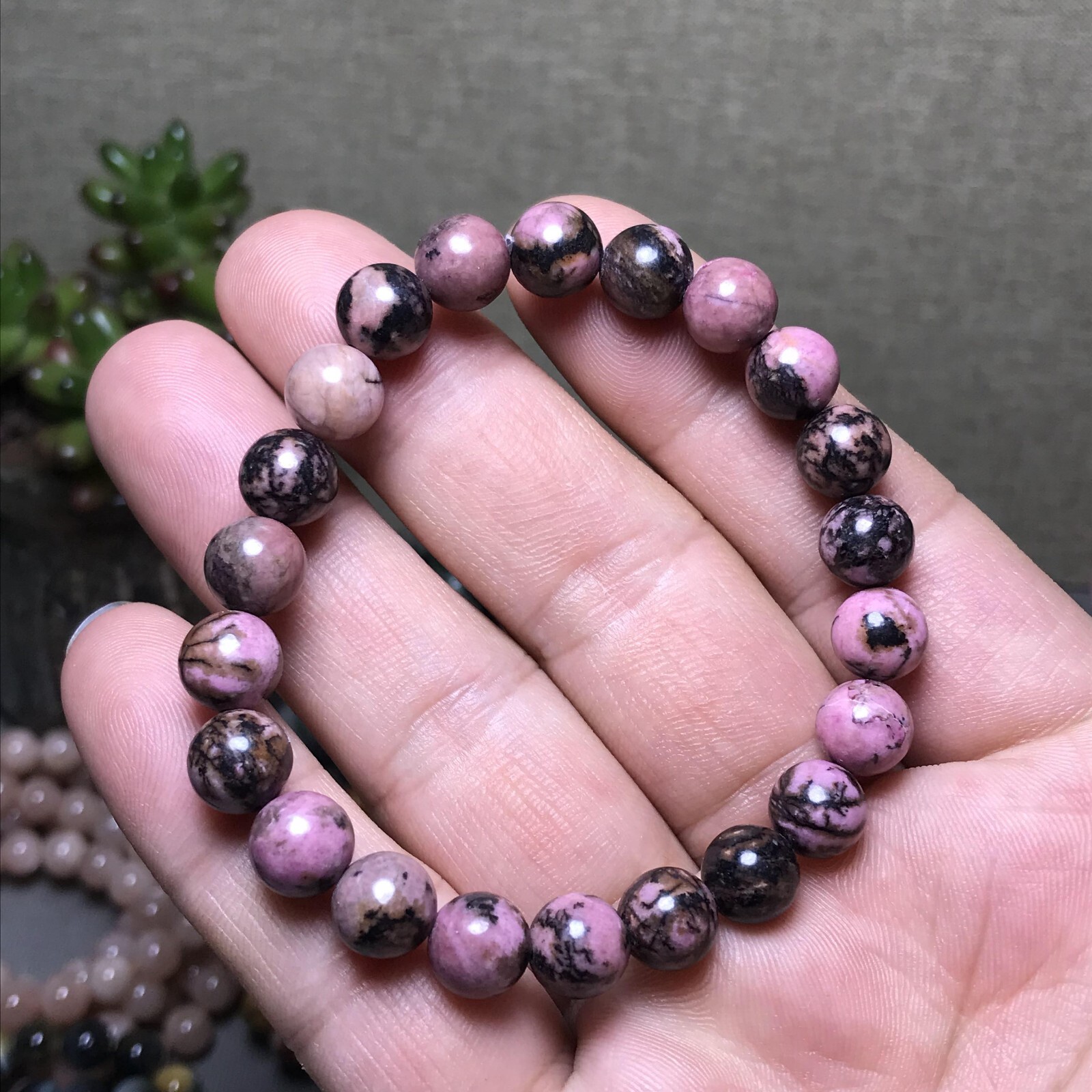 10Pcs Wholesal Natural Polish Red rose stone bracelets Crystal ball 8mm