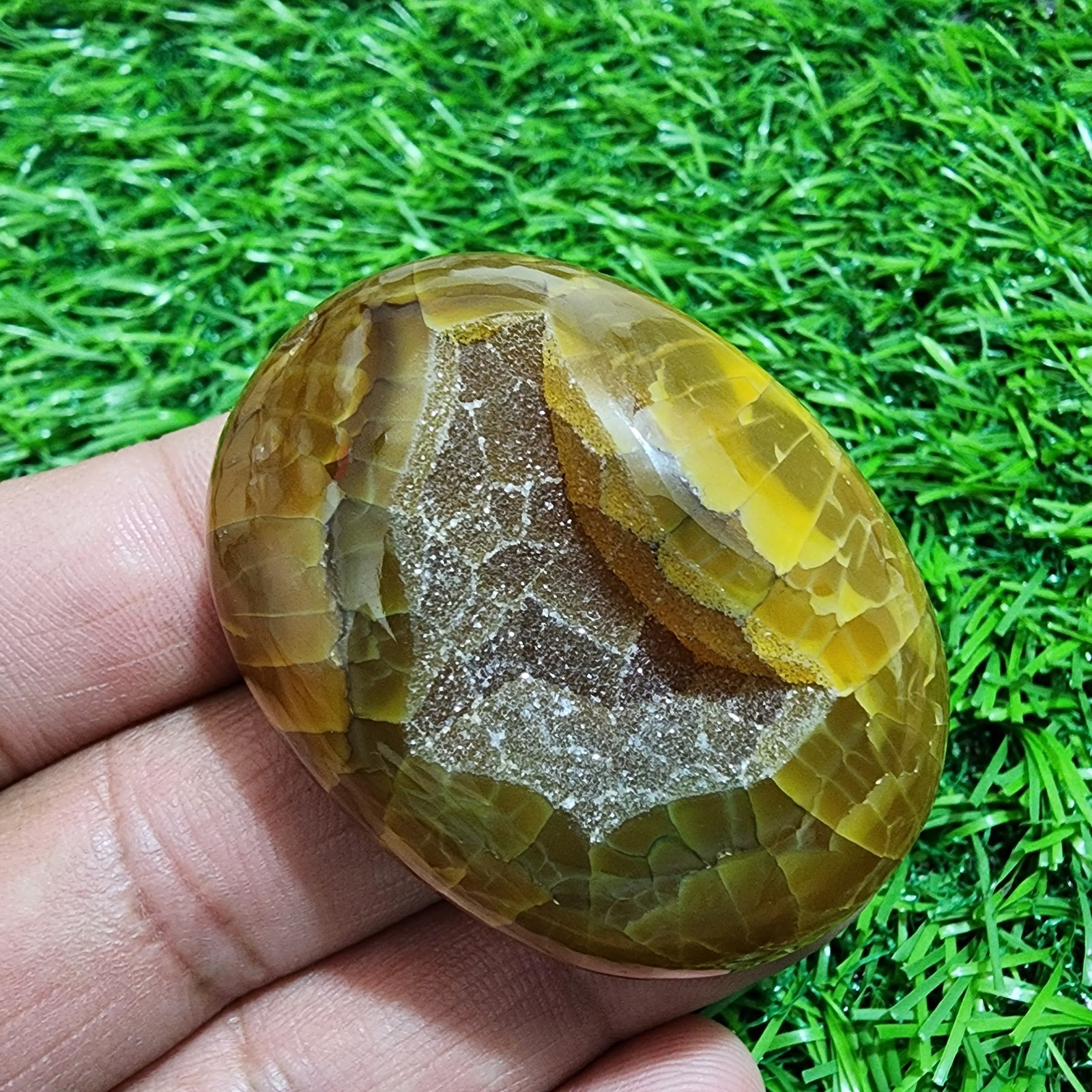 Fantastic Rare 222 Crt For Jewelry Window Druzy Agate Oval Shape Loose Gemstone
