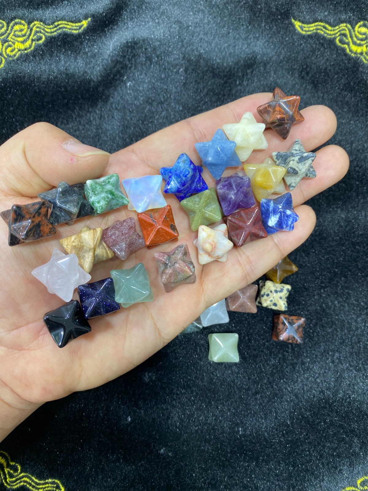 10pcs Natural Mixed Quartz Merkaba Star Carved Crystal Skull Reiki Point Healing