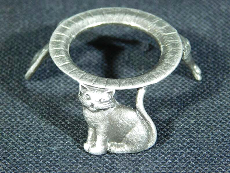 Sphere Display Stand Small Size CAT Design Silver Color