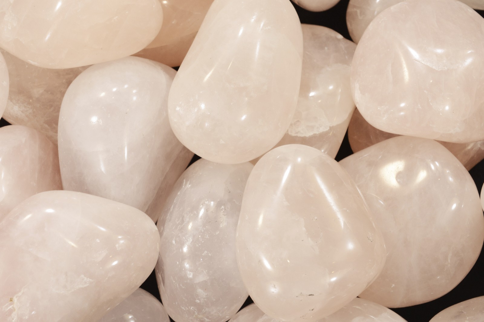 ROSE QUARTZ Tumbled 1 1/2″ Polished Rock Mineral Specimen Heart Chakra Crystal