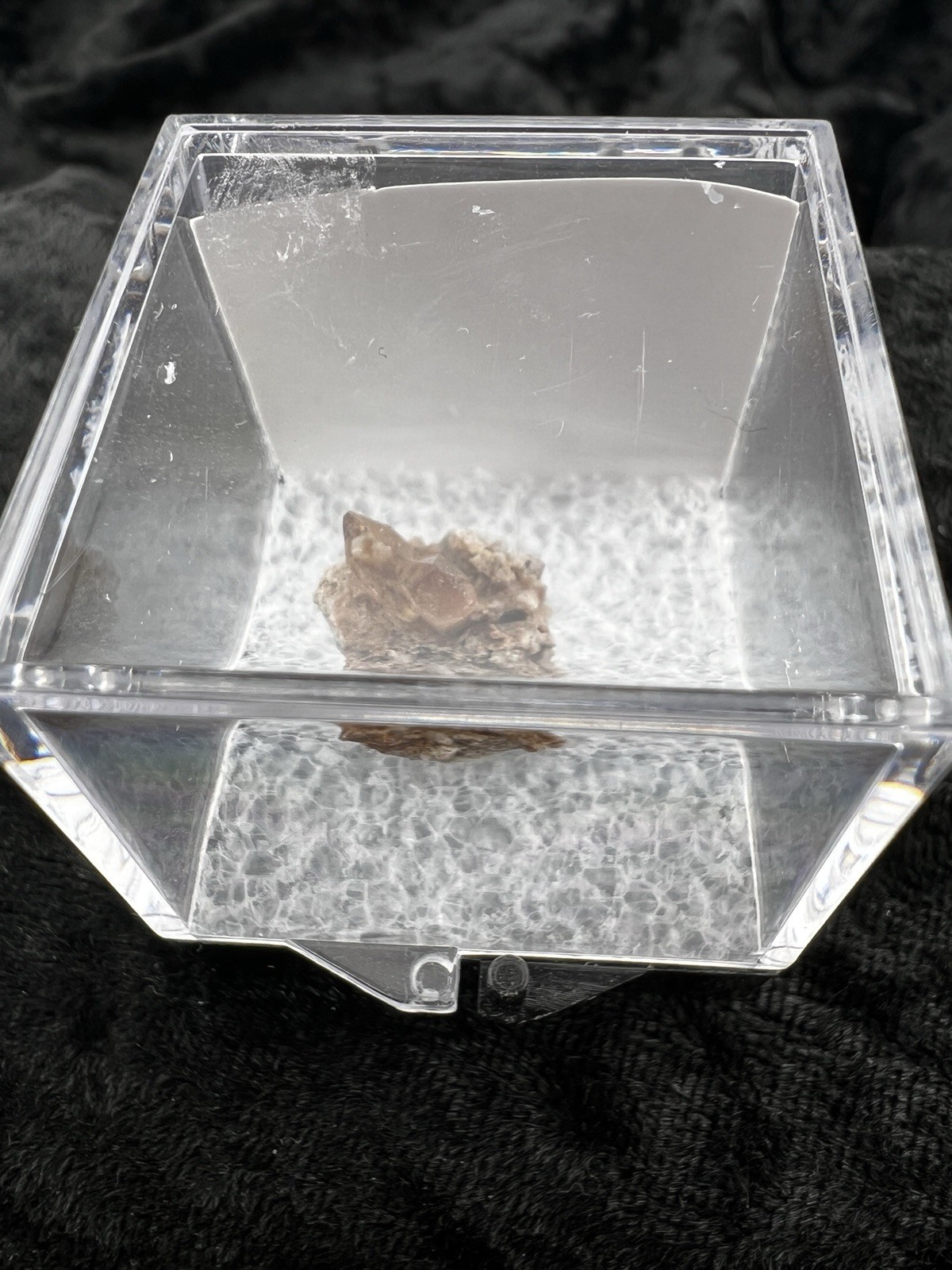 Brown Topaz from Tepetate Mine, San Luis Potosí, Mexico in Perky Box Display