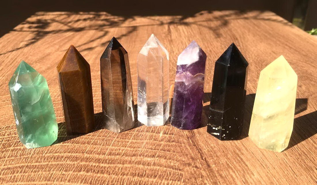 Set of 7 Chakra Healing Crystal Wands Point Faceted Prism Bars for Reiki Chakra