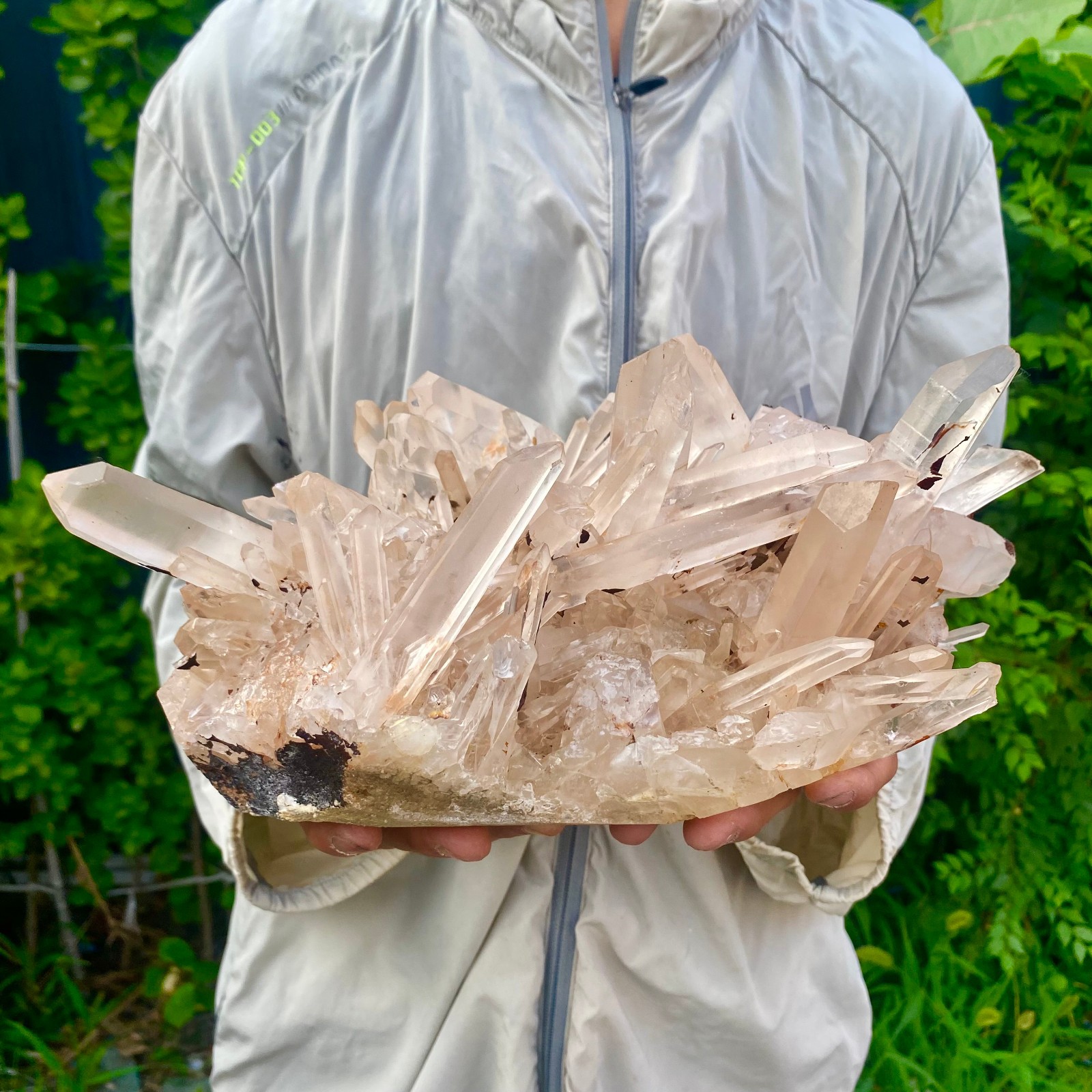 9.36LB Large Natural Clear White Crystal Quartz Cluster Energy Healing Specimen