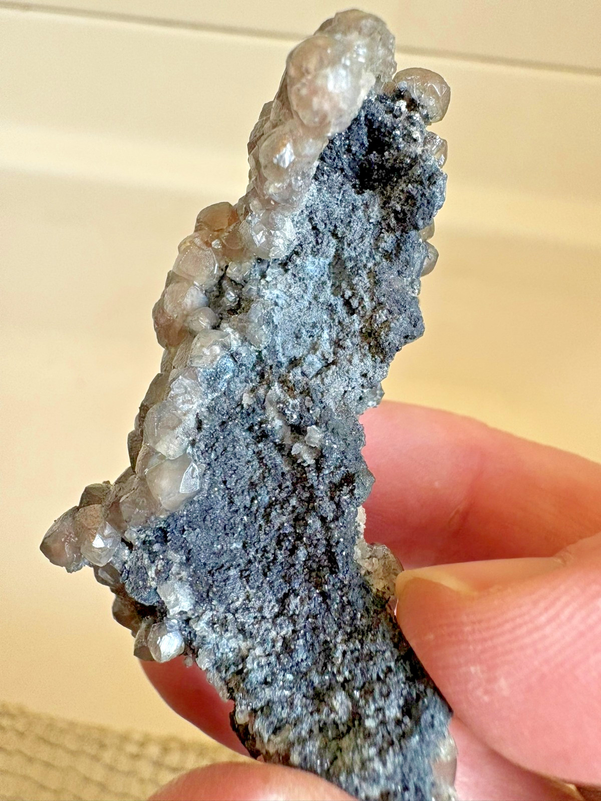 Smithsonite, with Tennantite/Chalcocite(?), Tsumeb, Namibia