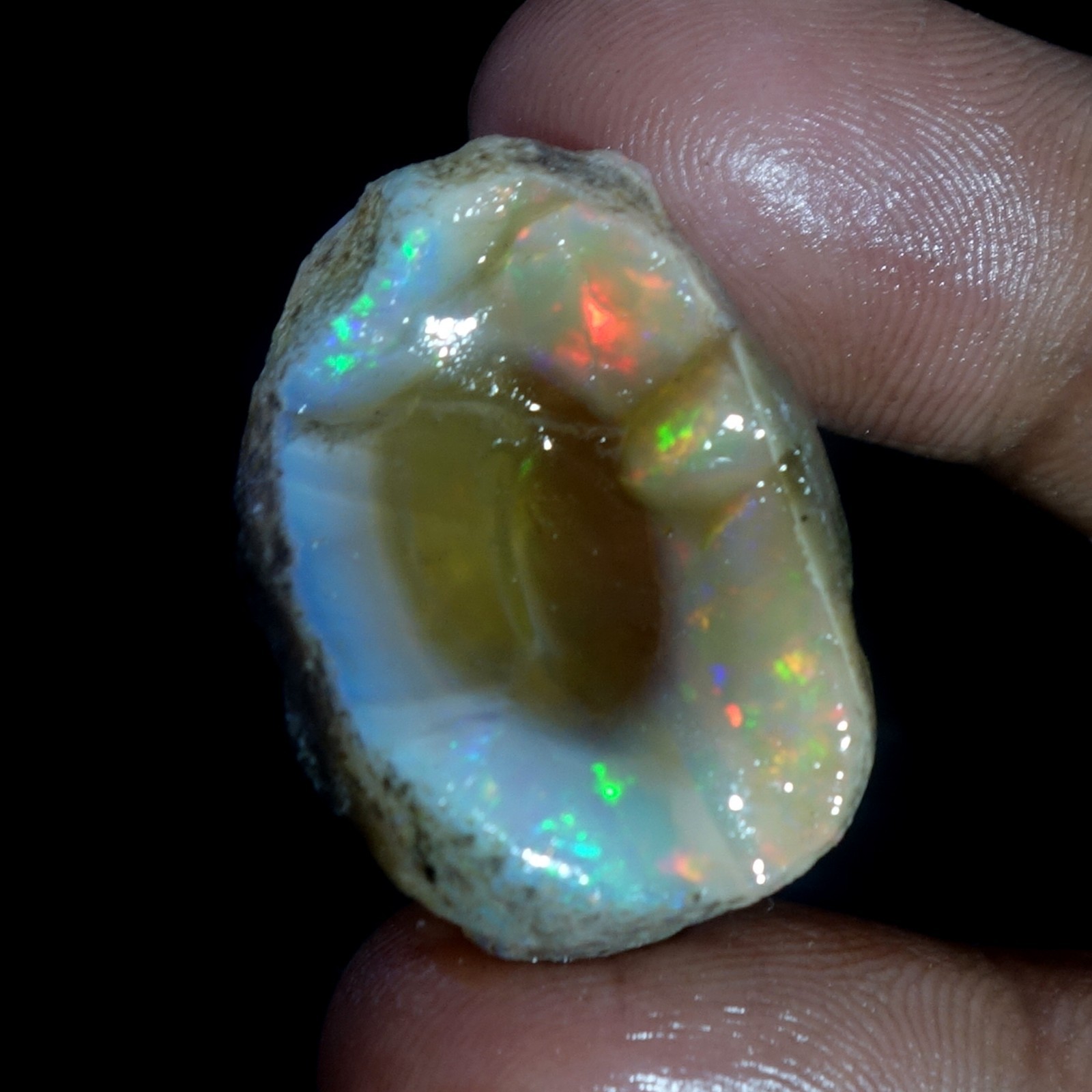 AA+ Ethiopian Oli Opal Rough Entreated Welo Opal Multi Fire Color Flash 56.20Cts