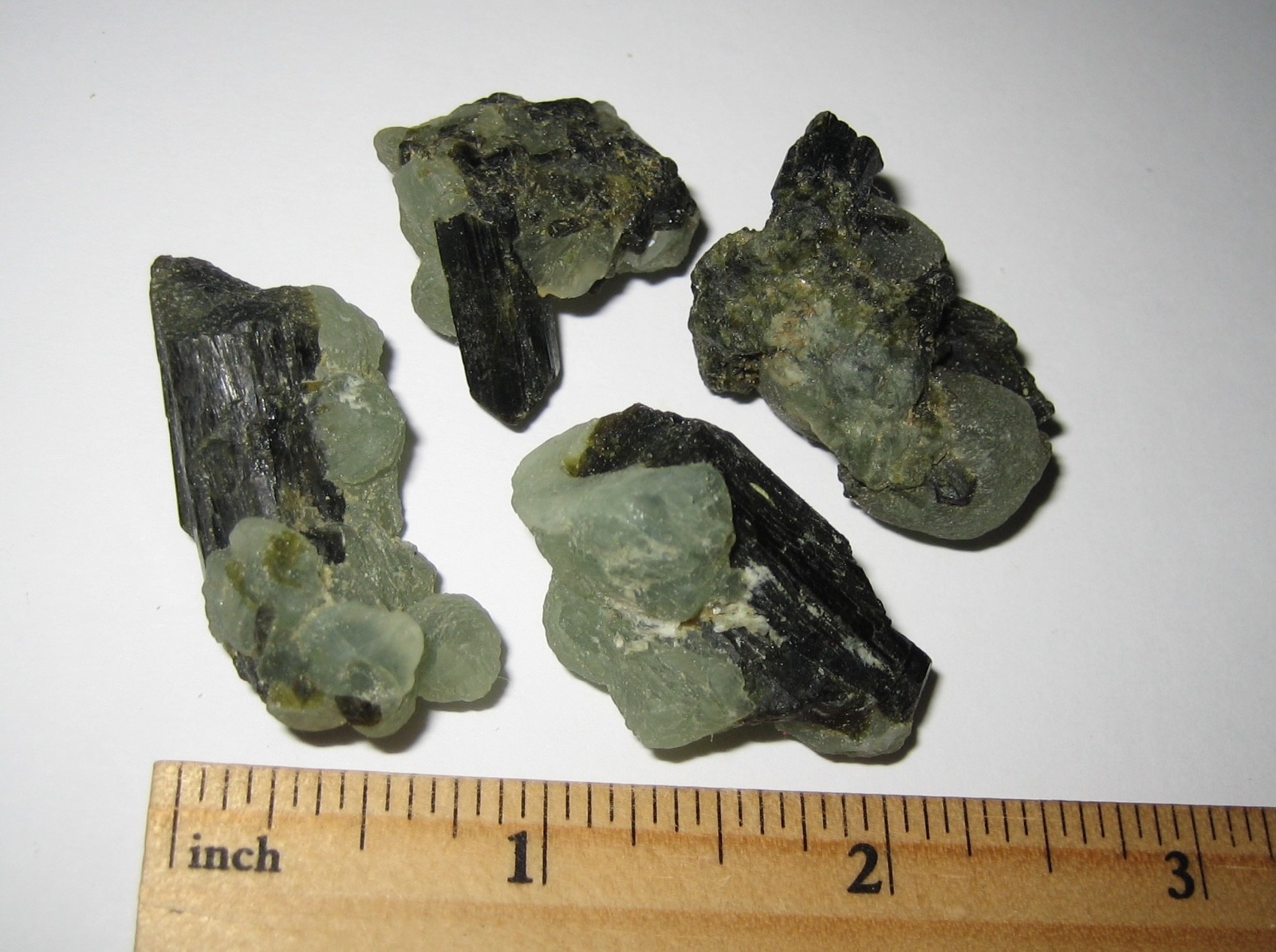 4 SMALL NATURAL 1″- 1.3″ PREHNITE & EPIDOTE CRYSTAL CLUSTERS FROM MALI 60.9grams