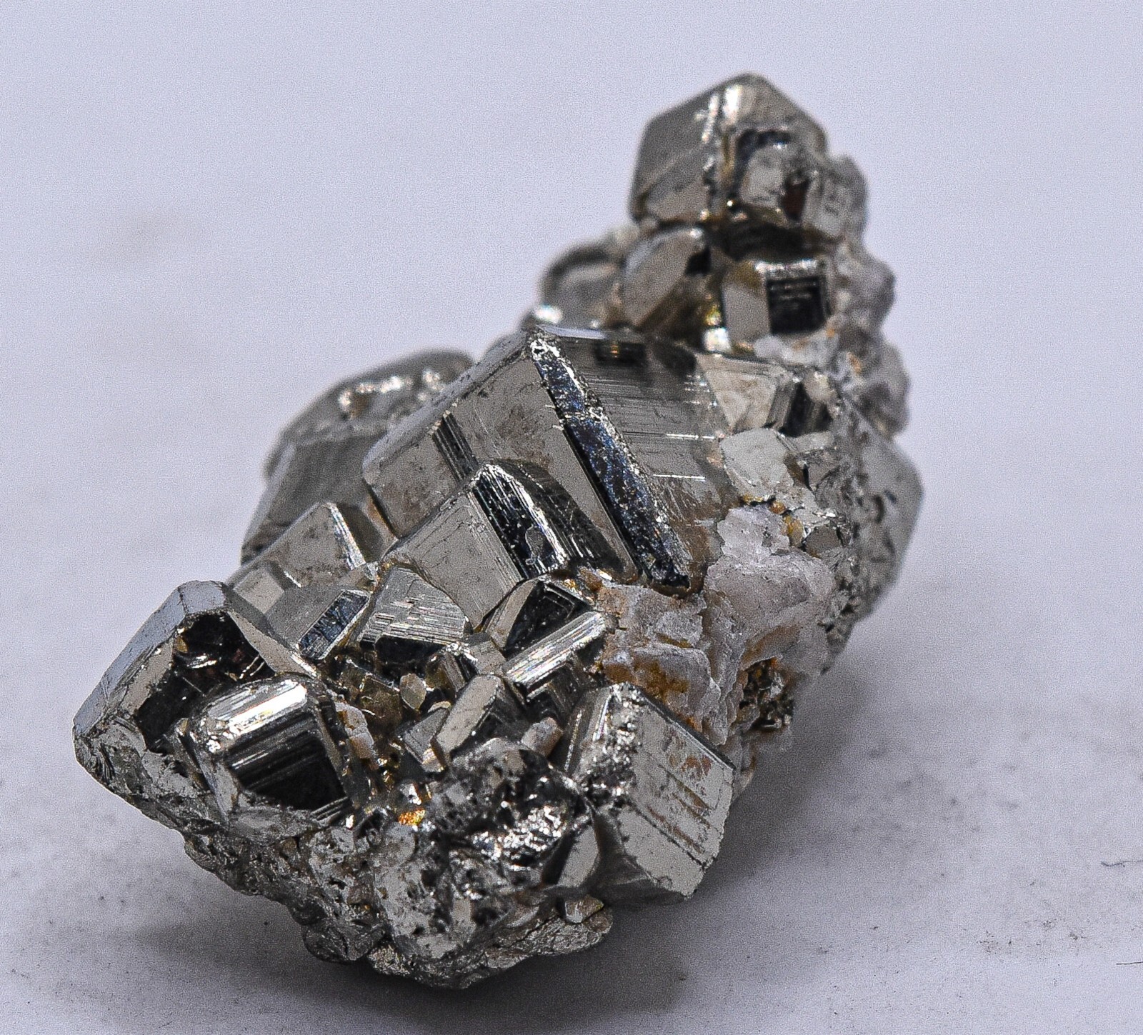 125ct Iron Pyrote Cubes w/ Quartz Cluster Rough Sparkling Natural Mineral – Peru