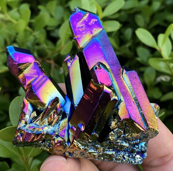 Natural Rainbow Titanium Quartz Cluster Angel Aura Crystal Point Geode Specimens