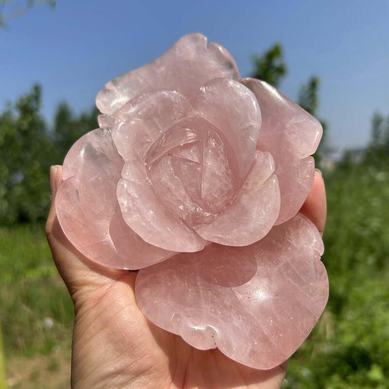 1.27LB Natural Rose Quartz Flower Skull Carved Crystals Skull reiki healing