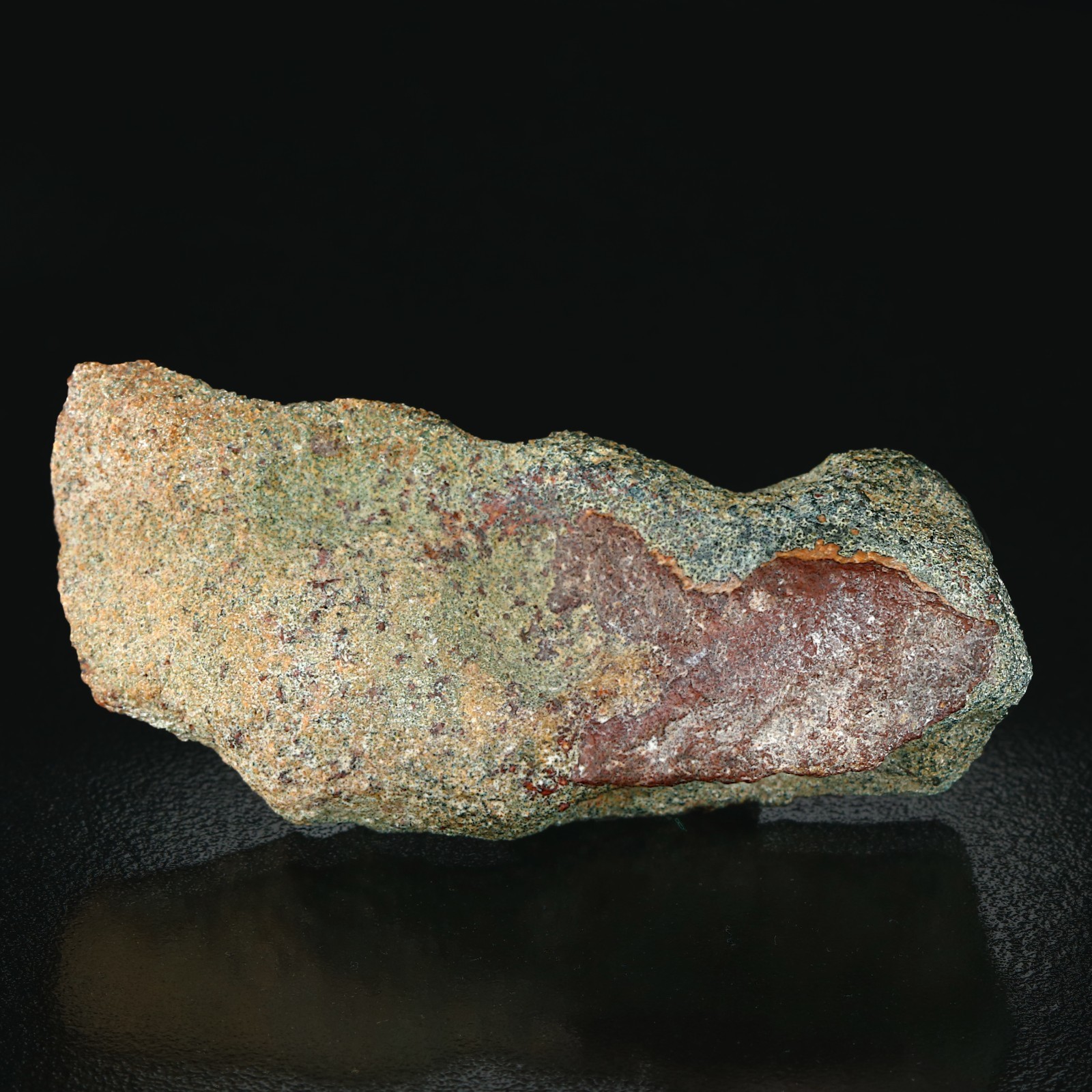 New Find Full husk AGATE from Doubravice, Jicin area, Czech Republic achat