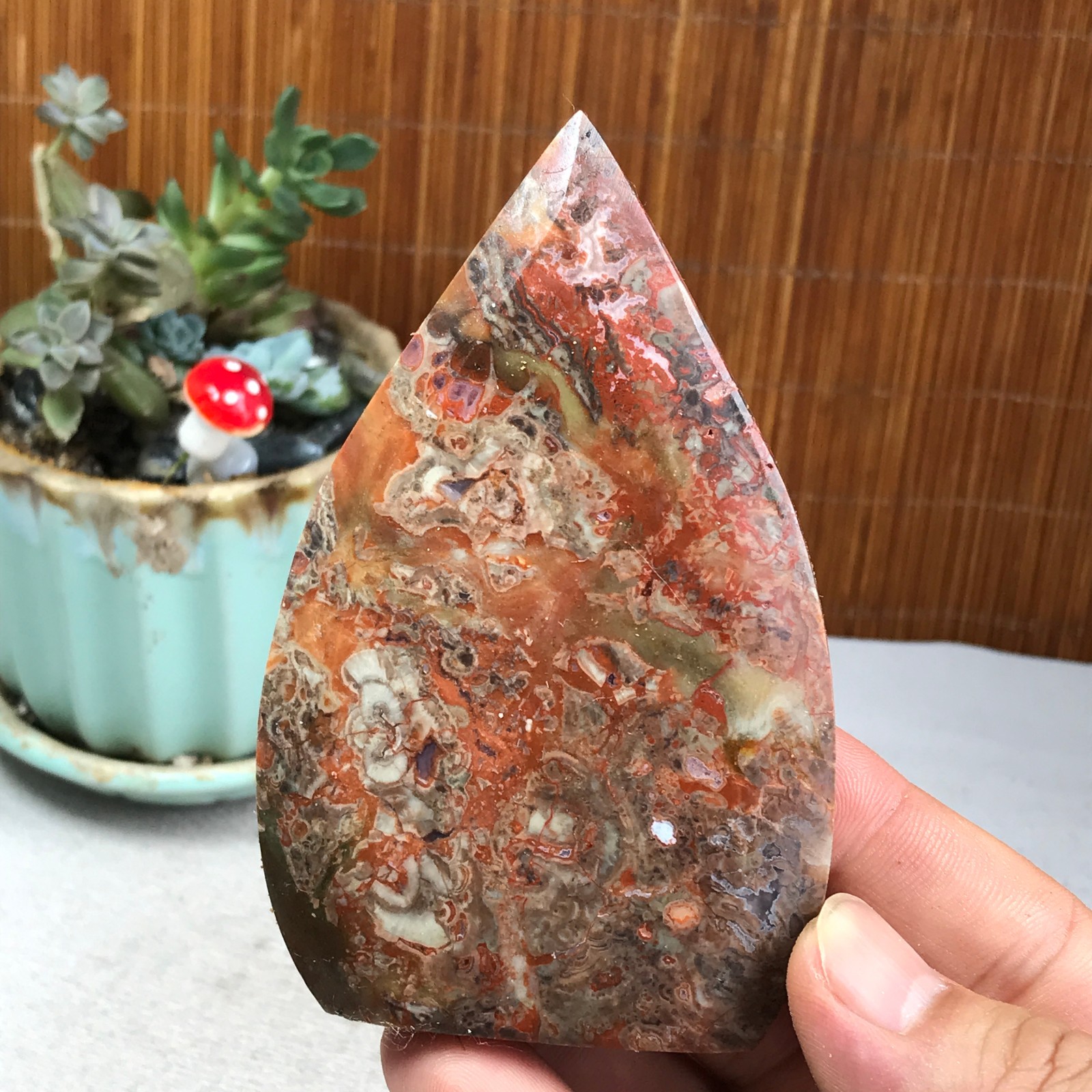 Natural money Mexico agate hand carve leaf Crystal Specimen free standing A6274