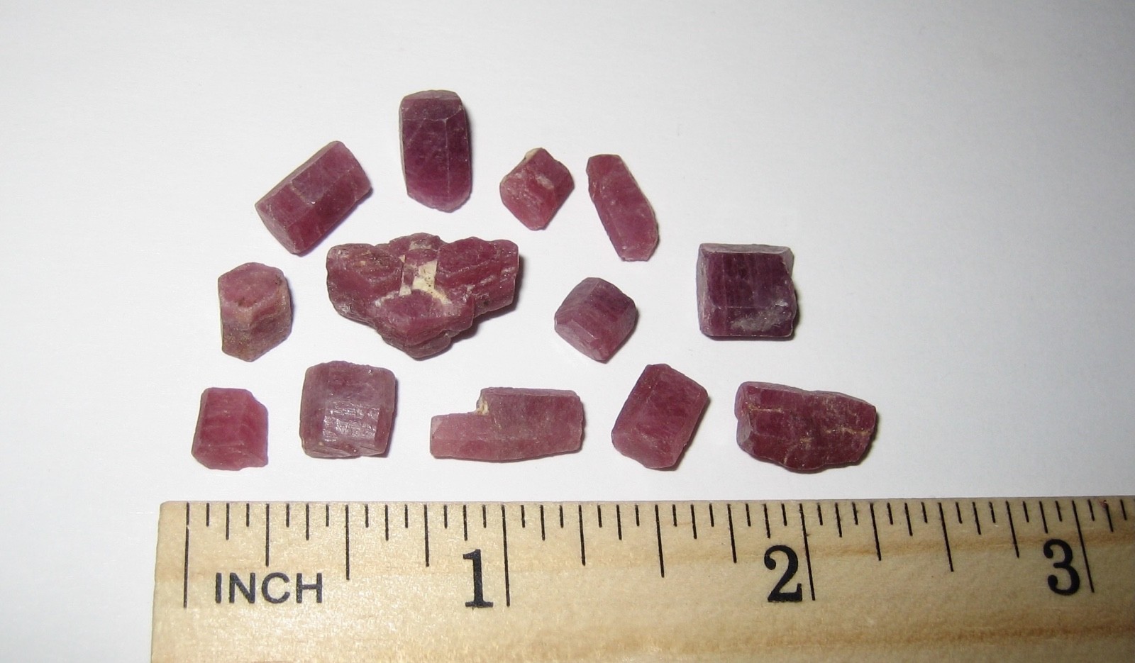 13 A+ QUALITY TINY 0.2-0.5″ ROUGH NATURAL RUBY CRYSTALS FROM MADAGASCAR 10.2g *2