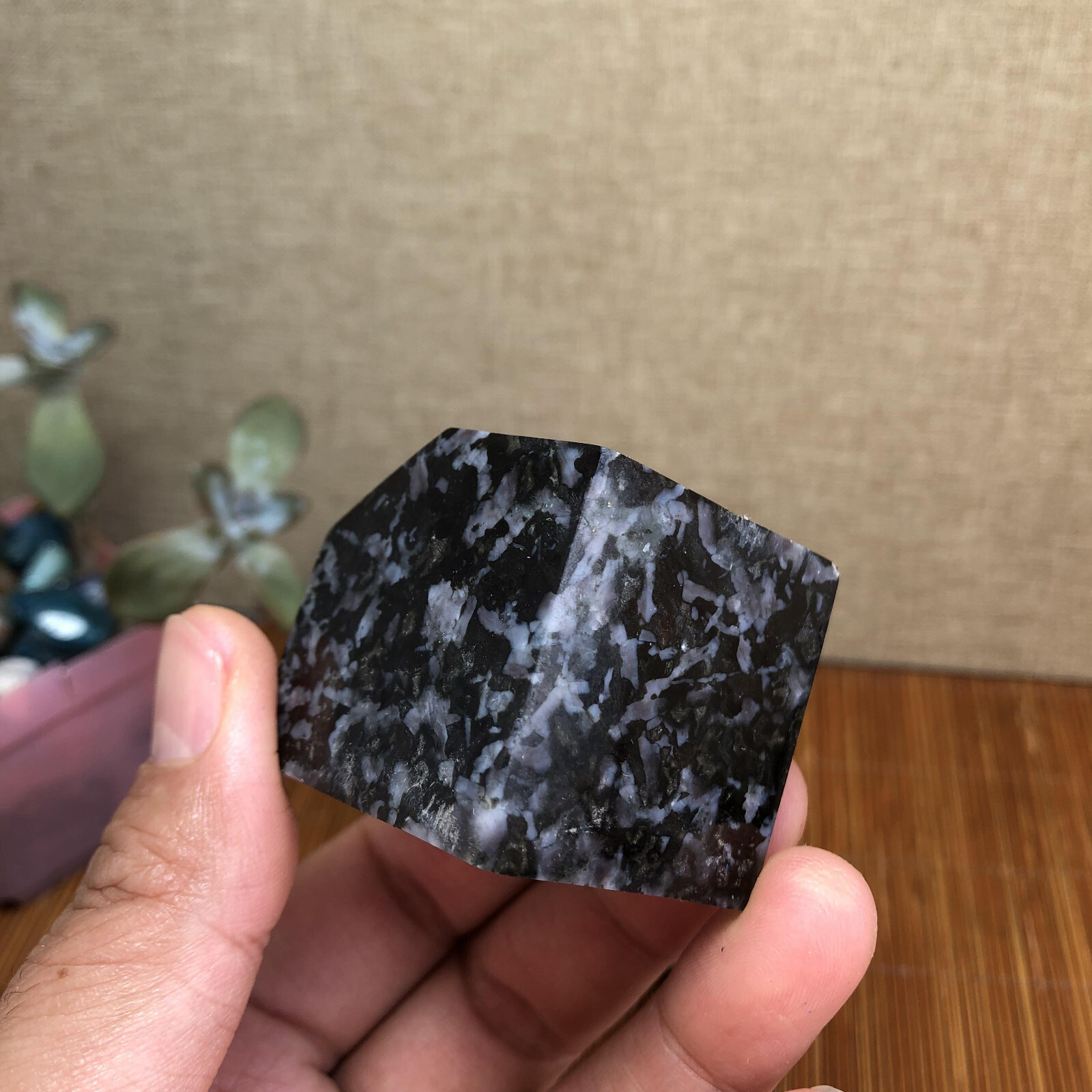 36mm Natural merlinite Snakeskin spotted crystal Specimen Cube block 148g A4159