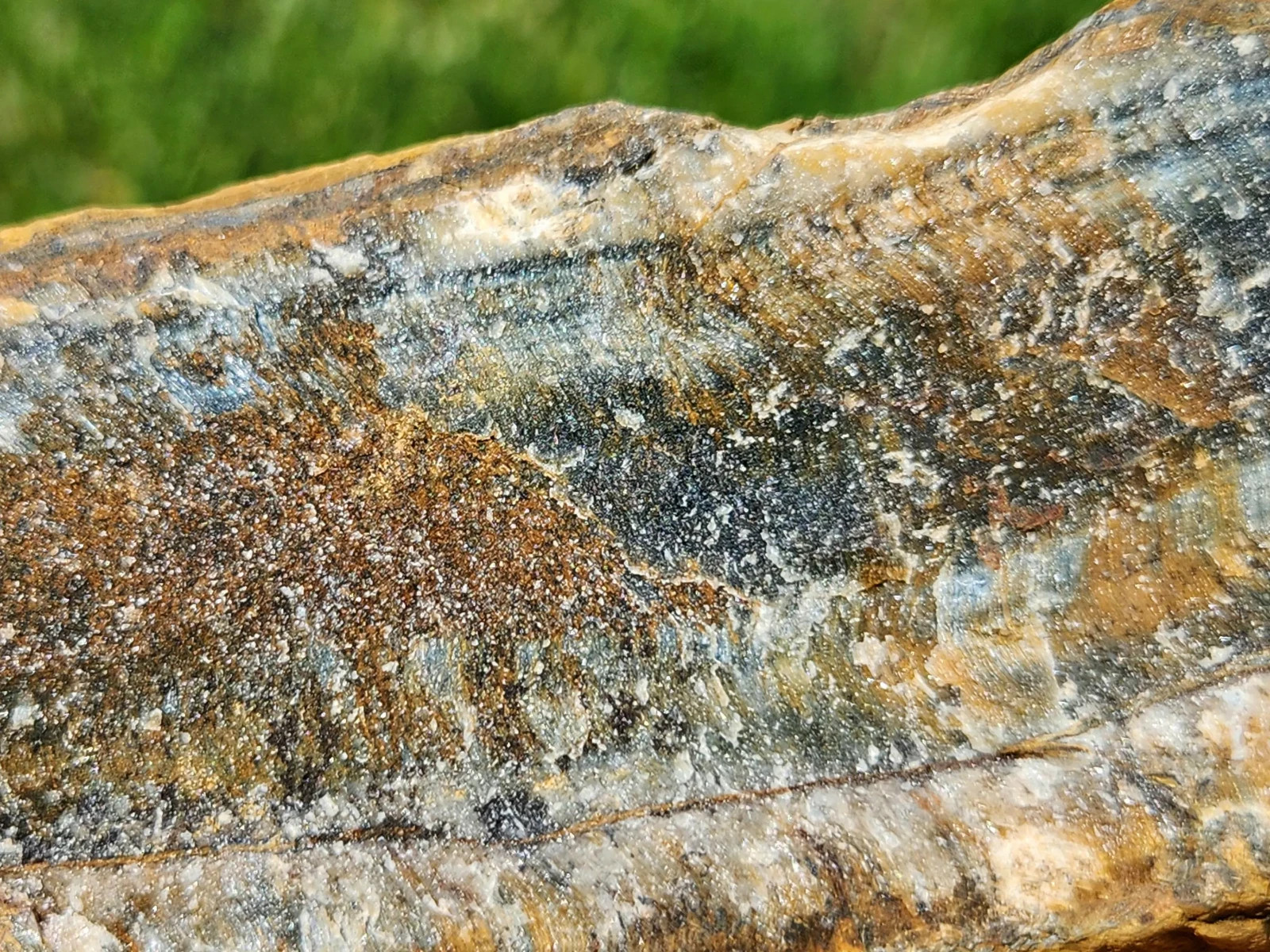 5 lb 11 oz Rough Blue Tiger’s Eye Stone. Ideal for Lapidary. Luminescent