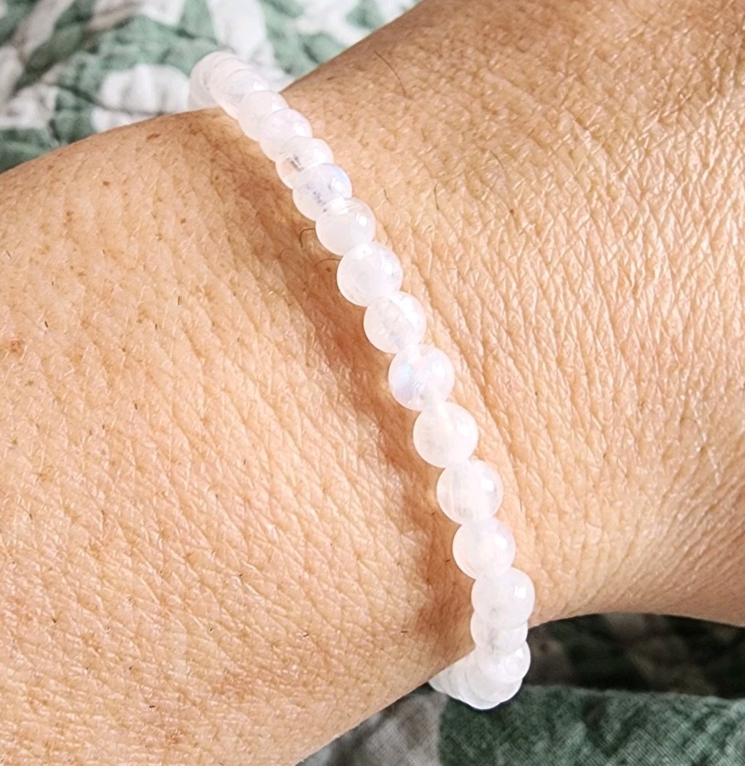 Natural 4mm Blue Moonstone Stretch Bracelet Crystal Beads w Clasp