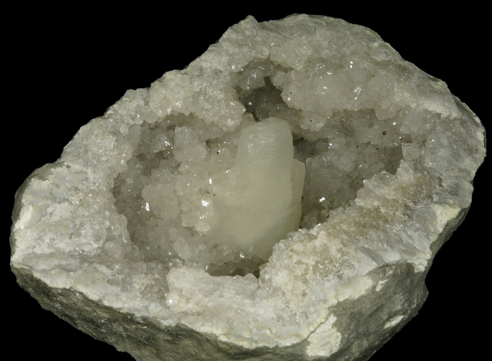 1-1/2″ Barrel Calcite crystal on Quartz w/ Pyrite 5-1/2″ Keokuk Geode !!!