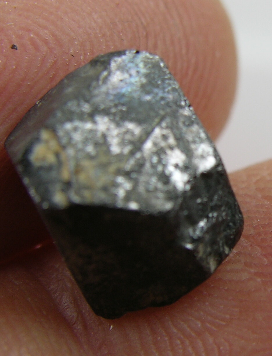 #5 10.00ct Pakistan 100% Natural Octahedron Magnetite Crystal Specimen 2.0g 10mm