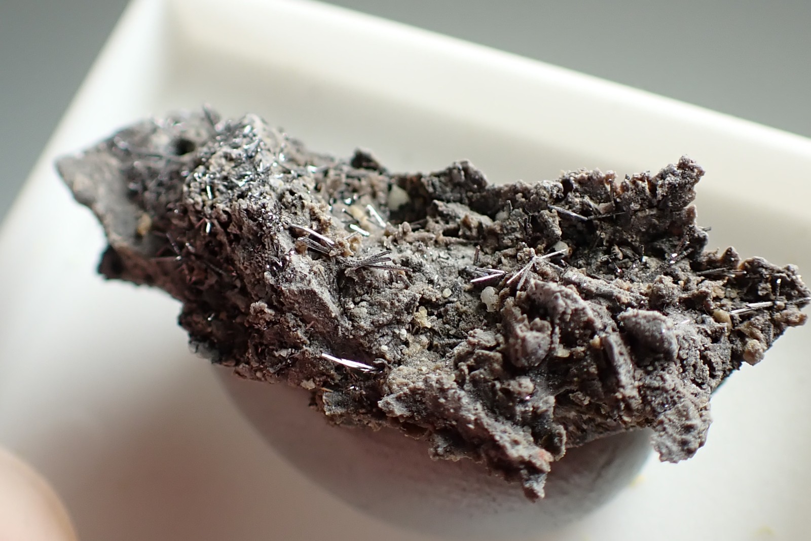 SELENIUM * CRYSTALS ON MATRIX * VERY RARE !!! Radvanice, CZECH REPUBLIC