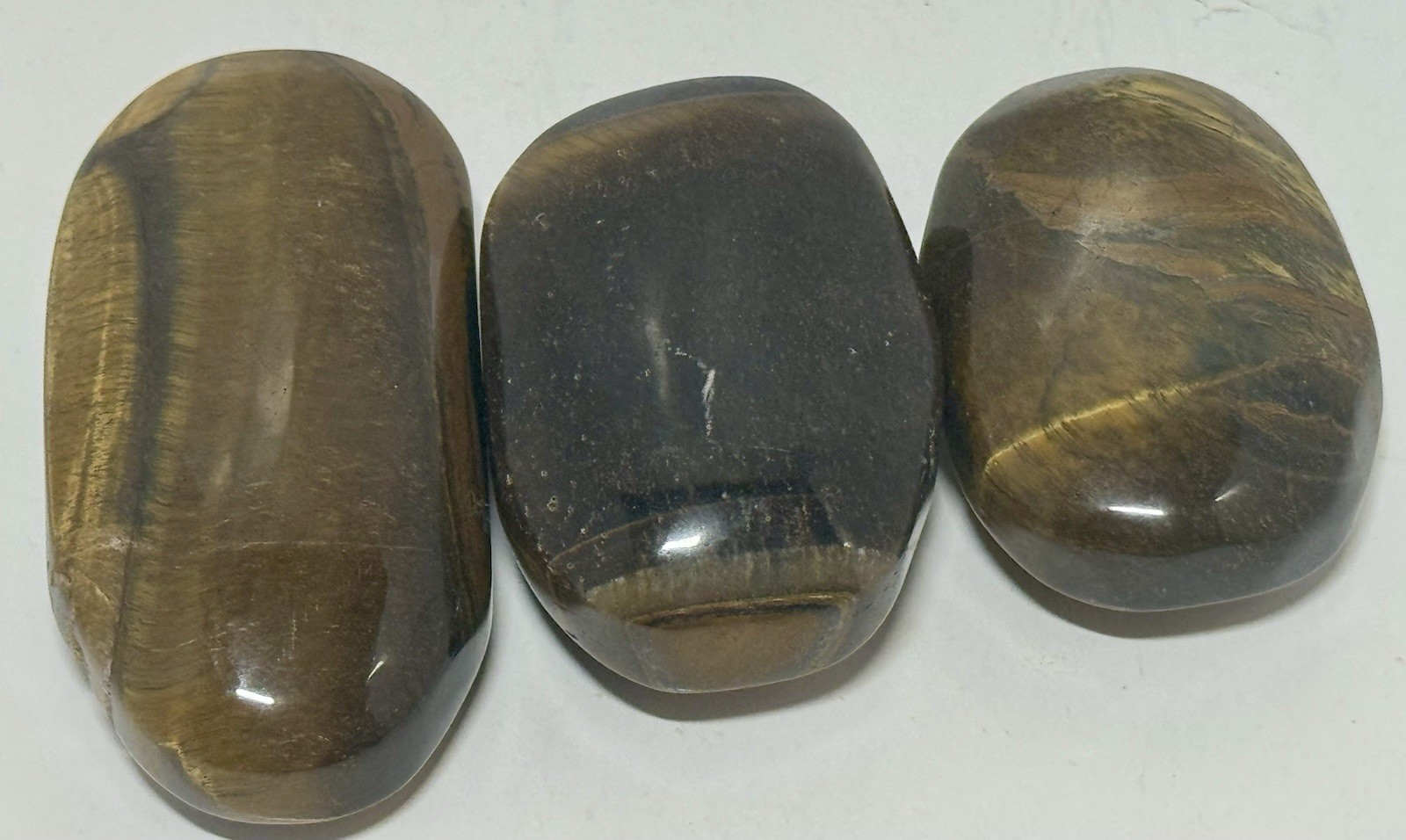Tiger’s Eye 10-pc Set:Towers, Palm Stones, Mini Alien Head, Bracelet & Necklace