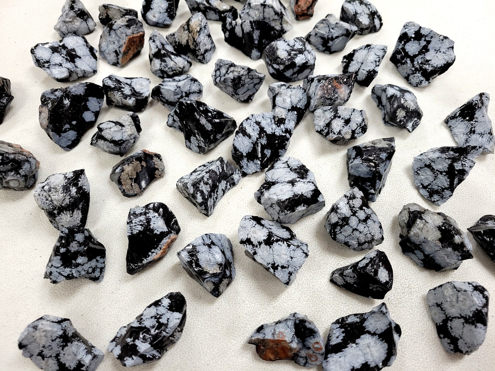 RAW SNOWFLAKE OBSIDIAN CRYSTAL STONES BULK ROUGH MINERALS GEMSTONES HEALING ROCK
