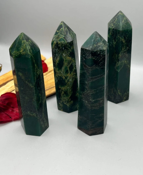 2025NEWFIND Wholesale Lot 1Lb Emerald Obelisk Tower Chakra Healing Crystals Deco
