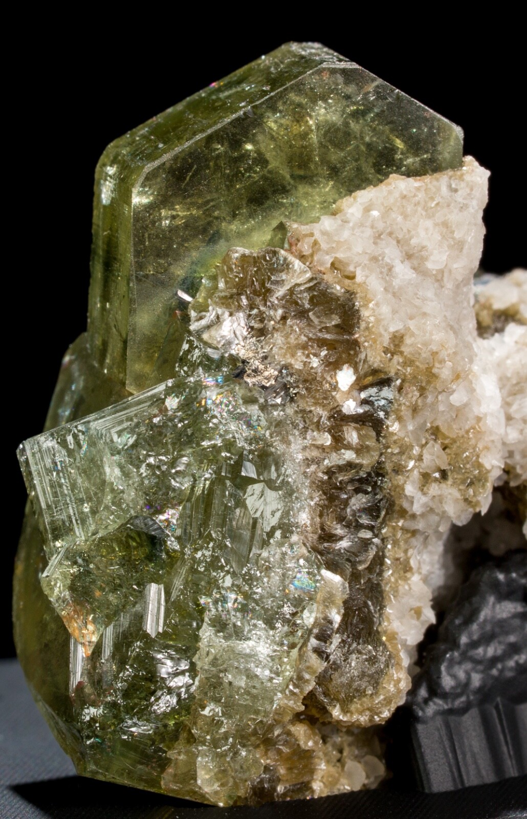 Fluorapatite & Muscovite from Panasqueira Mines, Portugal