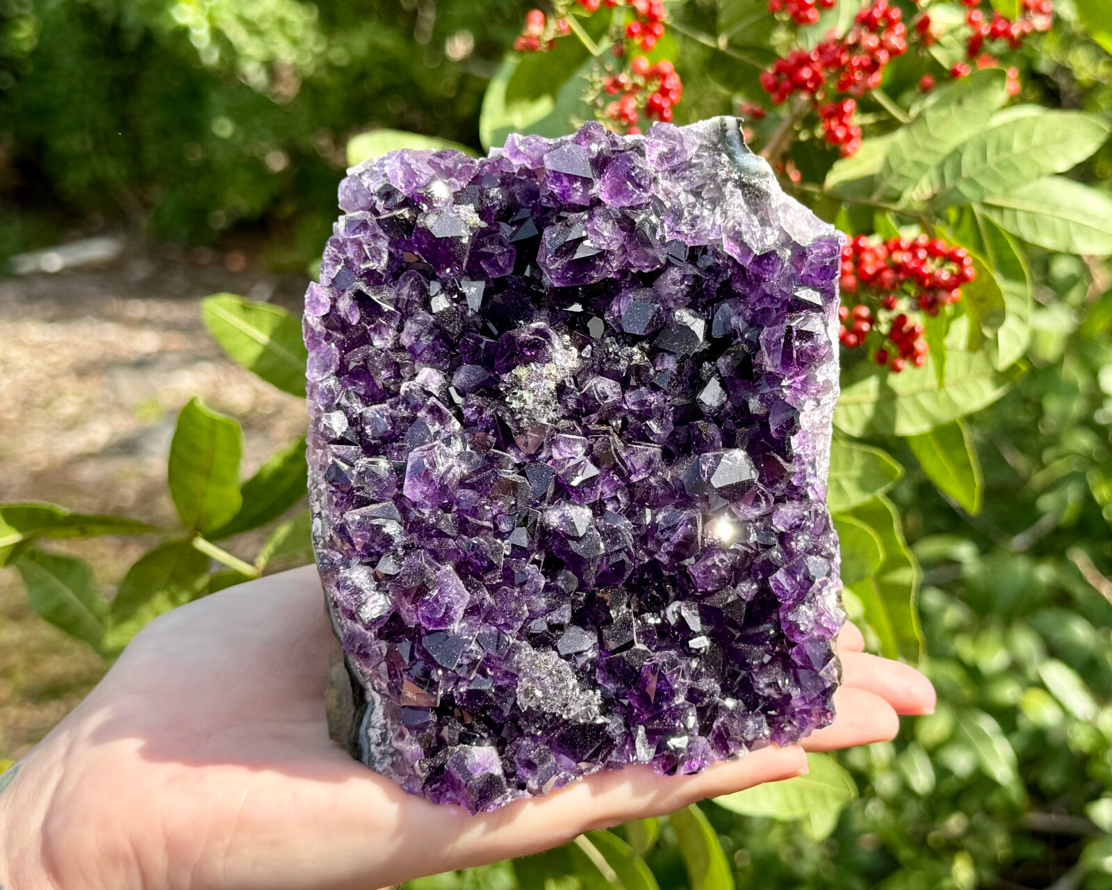 Stunning VERY LARGE Amethyst Cut Base Cluster Crystal Quartz Geode 1.1 – 1.8 lb