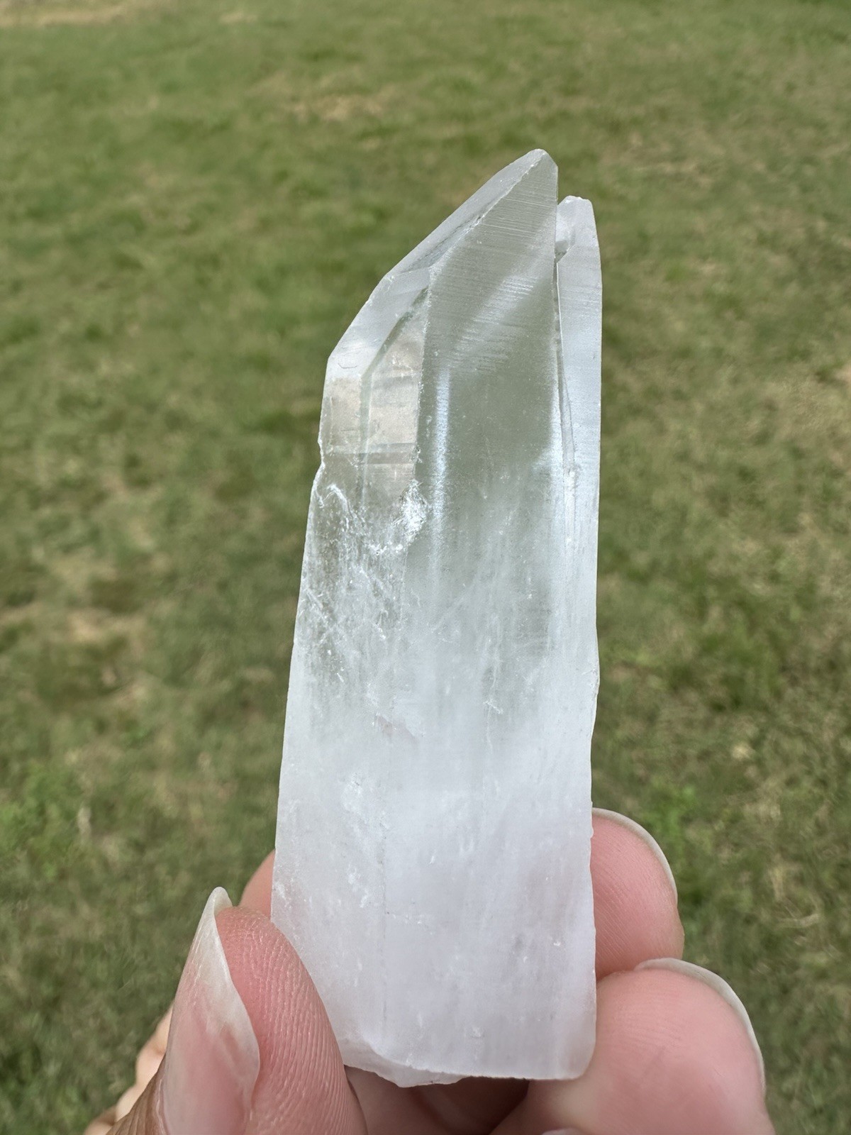 Arkansas Clear Quartz Lemurian Seed Crystal Parallel Twin Point Formation 1.7 oz