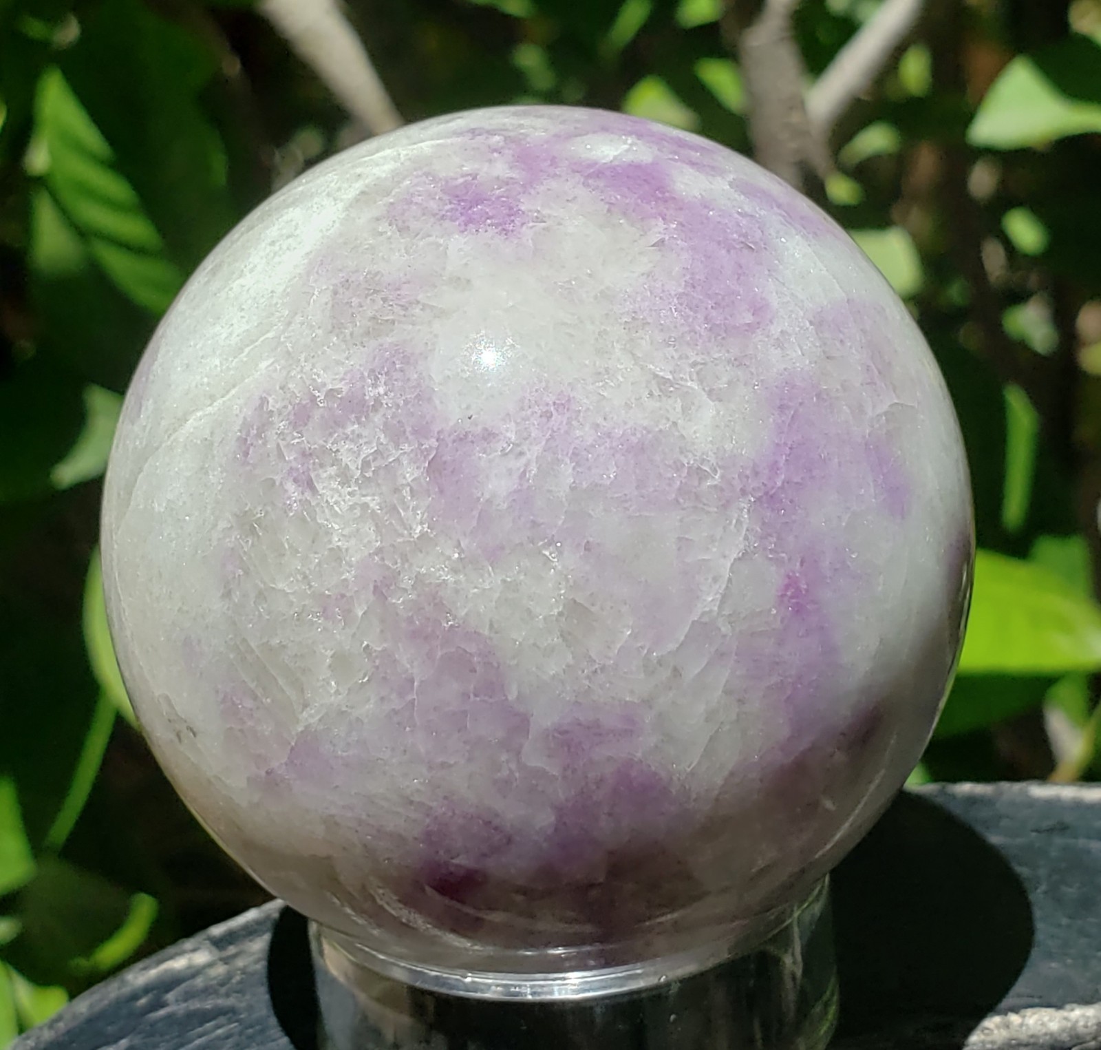 1.95″ Hackmanite Mineral Sphere Orb Ball STRONG UV, 186g or 6.56 oz