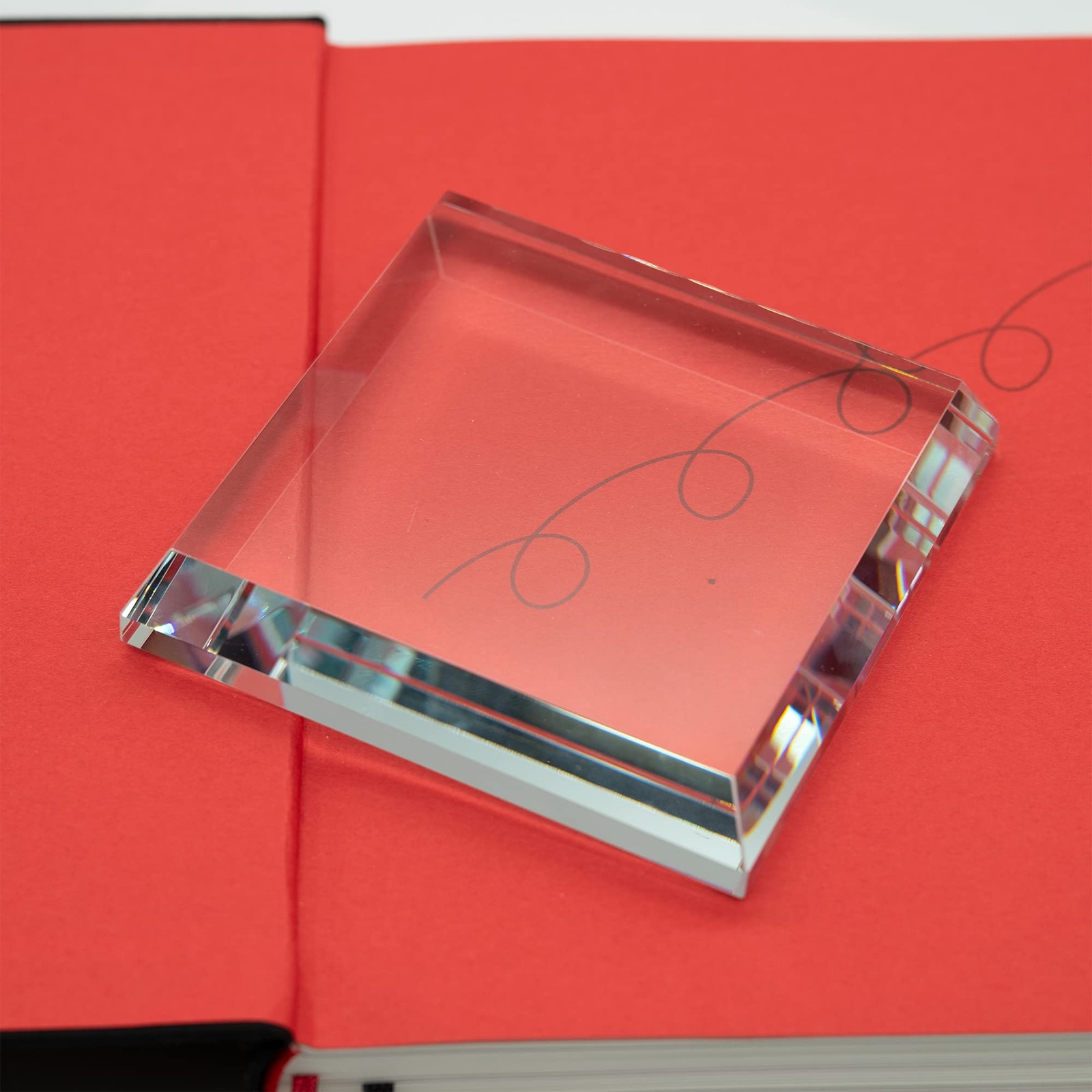 Clear Crystal Glass Square Display Base Display Stand for Collectibles (3.93i…