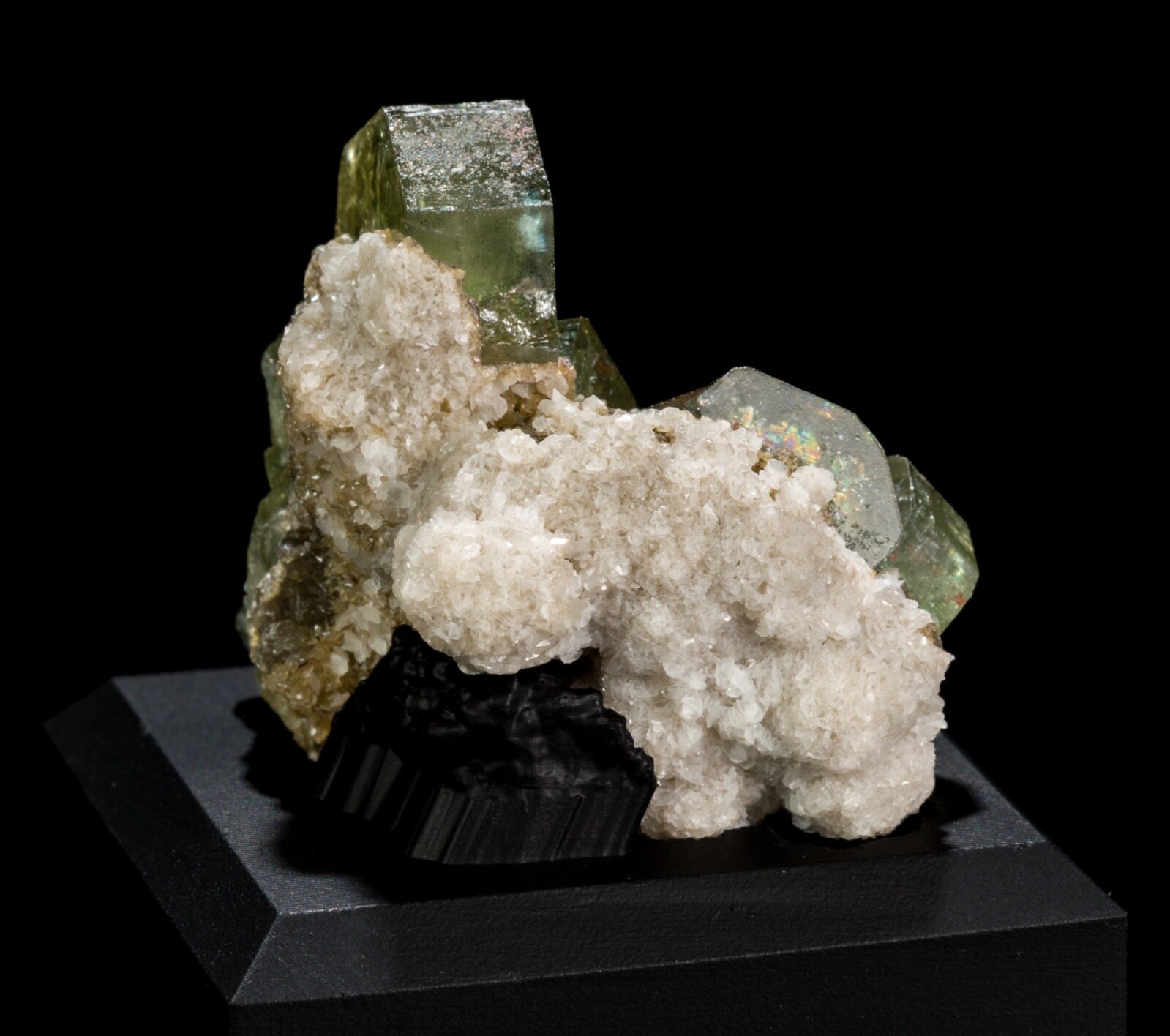 Fluorapatite & Muscovite from Panasqueira Mines, Portugal