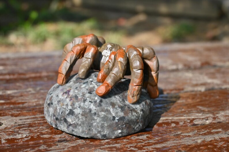 3.2″Hand carved Natural Quartz Spider Reiki Crystal figurine Heal Decor gift 1pc