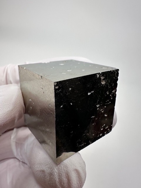 MIRROR SHINE__Beautiful Lusterous 1 1/8 ” Pyrite Cube__Navajun Mine, Spain