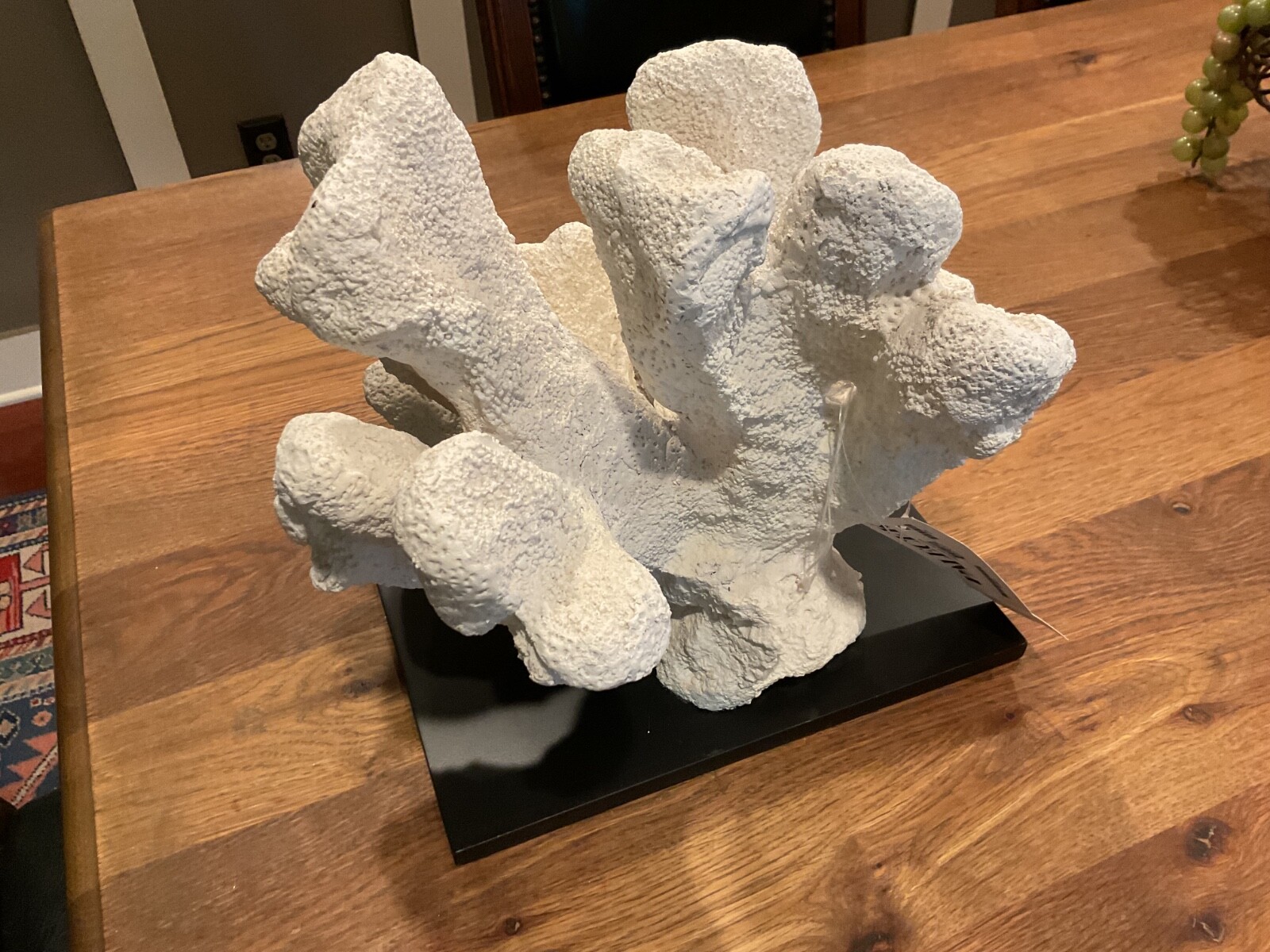 HTF! PALECEK *LARGE* WHITE REEF CORAL SCULPTURE – BLACK LUCITE BASE – NWT