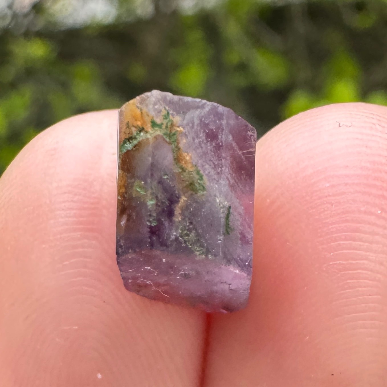 15.80 Carat Top Quality Natural Sapphire Crystal From Kashmir pakistan
