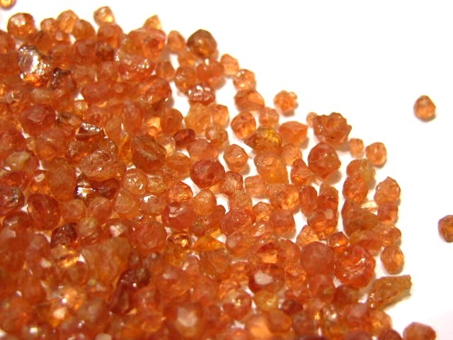 Garnet orange pop spessartite crystals RARE 20 carat lots 2-6mm 20-40 piece