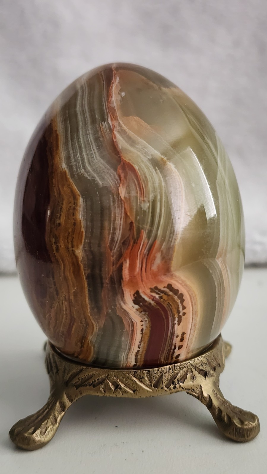 Vtg 3″ Banded Onyx Stone Egg Multi Color Brown Green Cream with Brass Stand MCM