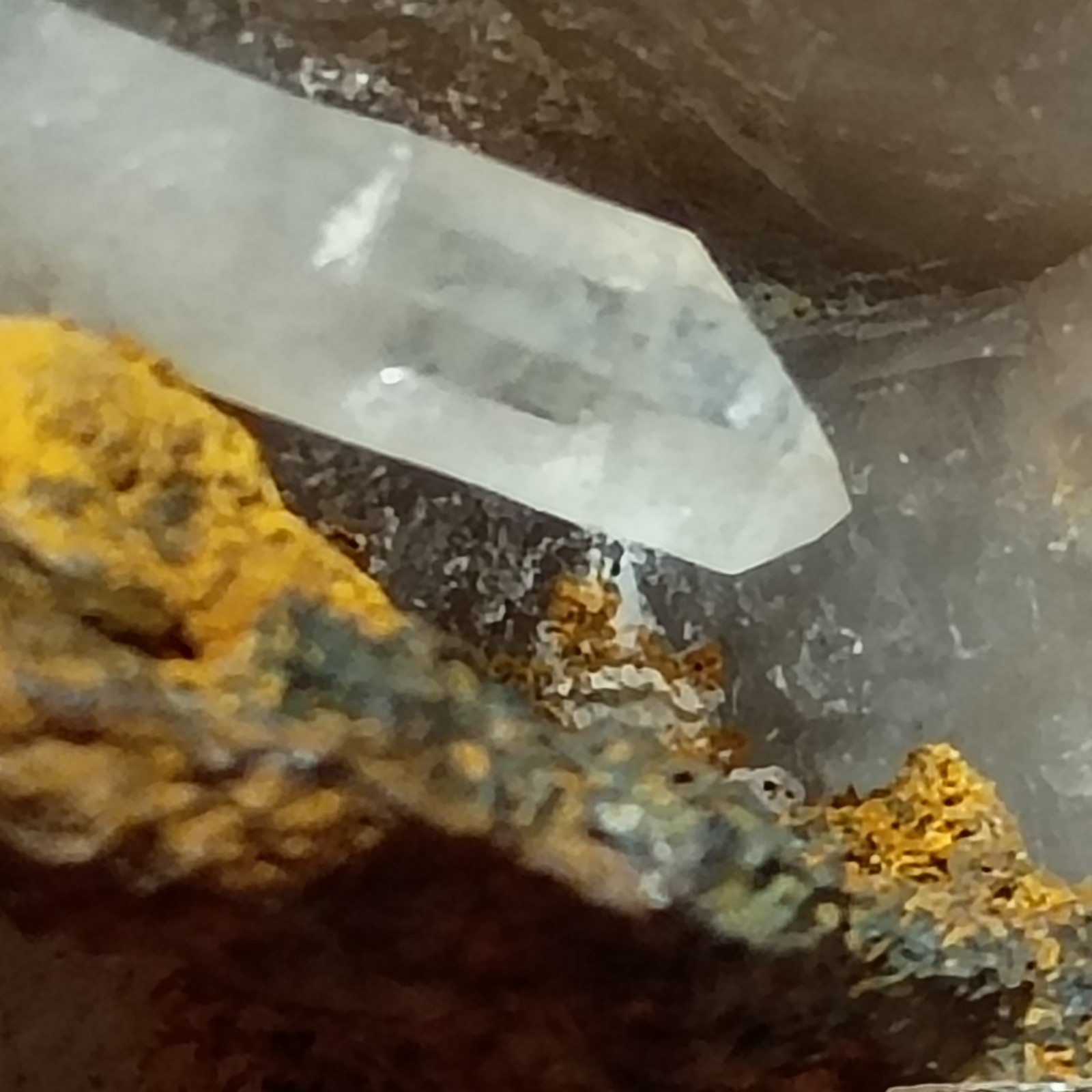 104g Quartz & Massive Topaz Crystal Silver Mines MO Historic Byrd Collection