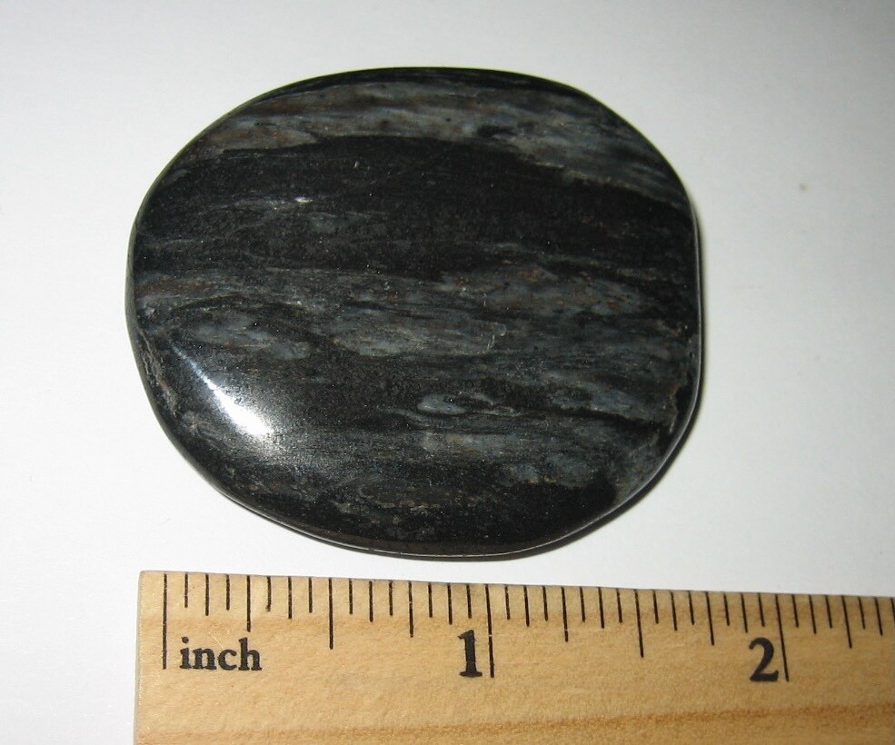 1.8″ TUMBLED POLISHED FLAT ‘ISUA STONE’ PALM STONE MINERAL GREENLAND ~ 35.8g *10