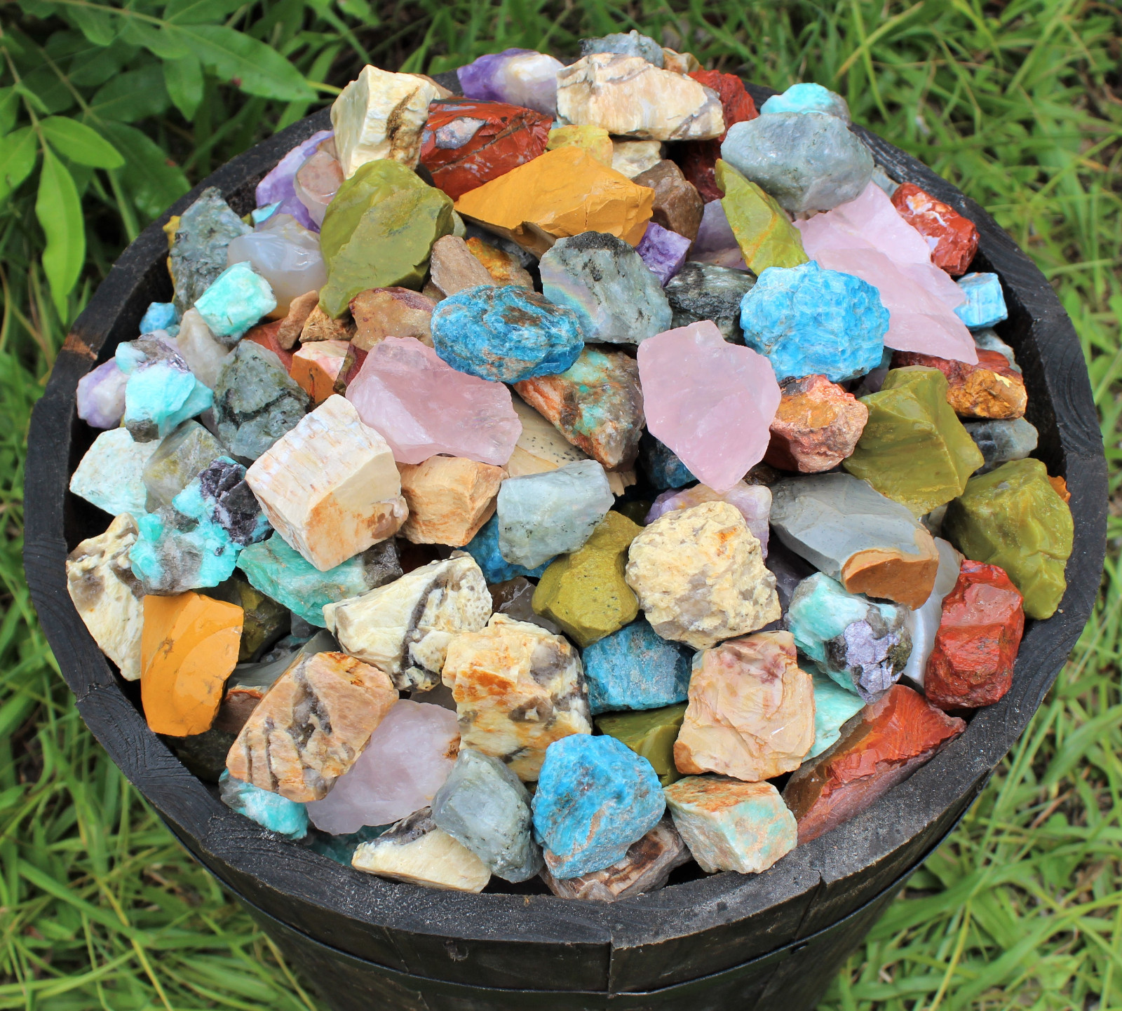 5 lb Bulk Lot Africa Mix Natural Rough Raw Tumbler Rock 11300 Carats Madagascar