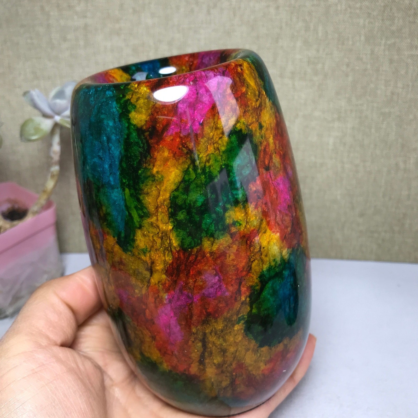 Natural “Seven Colors Jade” vase specimen -Taiwan China 1140g 129mm A2928
