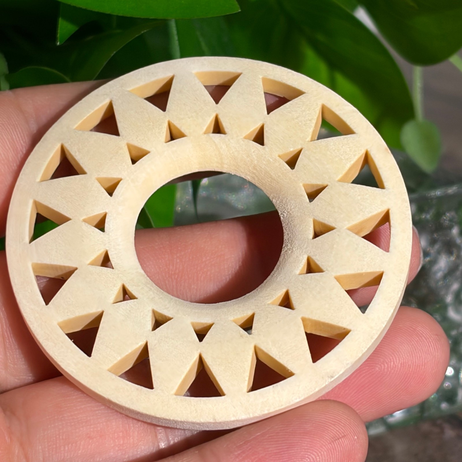 Wood Sunflower Stand Crystal Ball Holder Display Base for Gemstone Sphere Decor