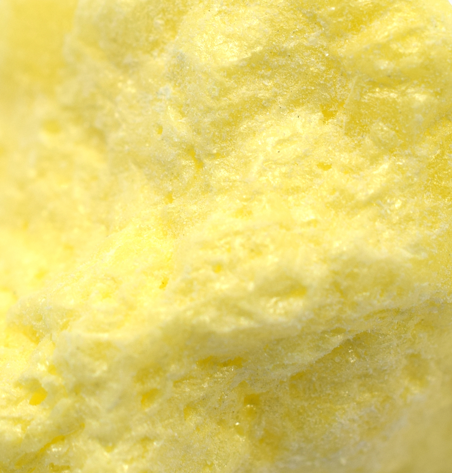 Raw Sulfur Mineral Specimen, 1″ – Geologist Selected – Eisco Labs