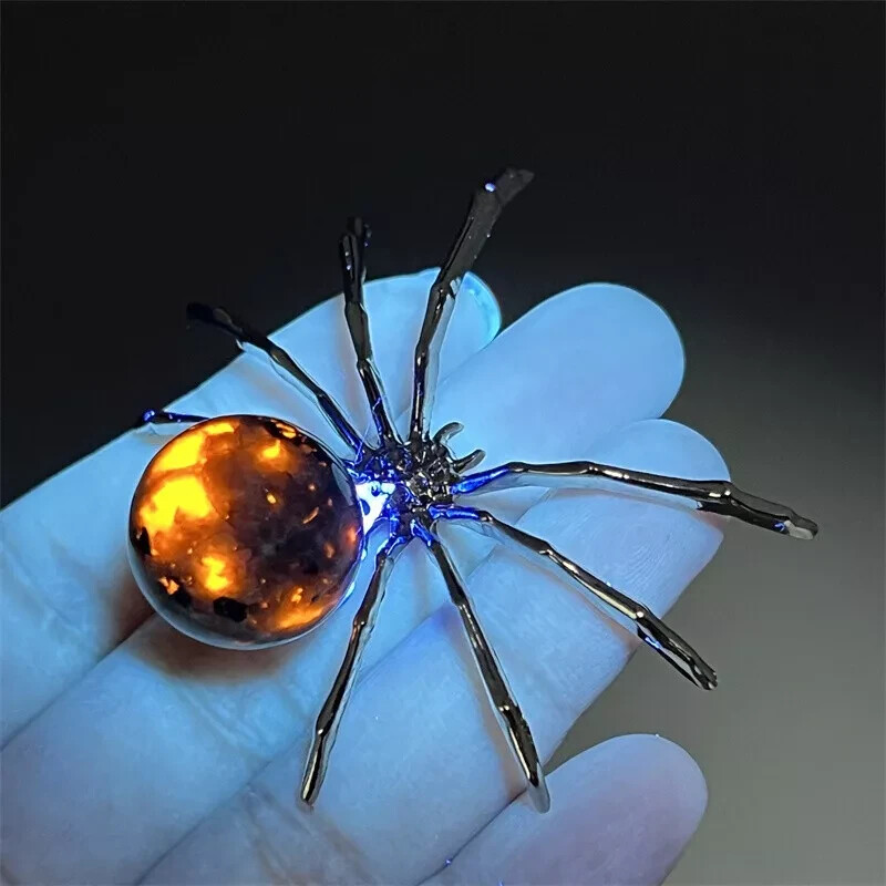 Natural Yooperite Spider skull Quartz Crystal skull Pure hand made healing 1PC