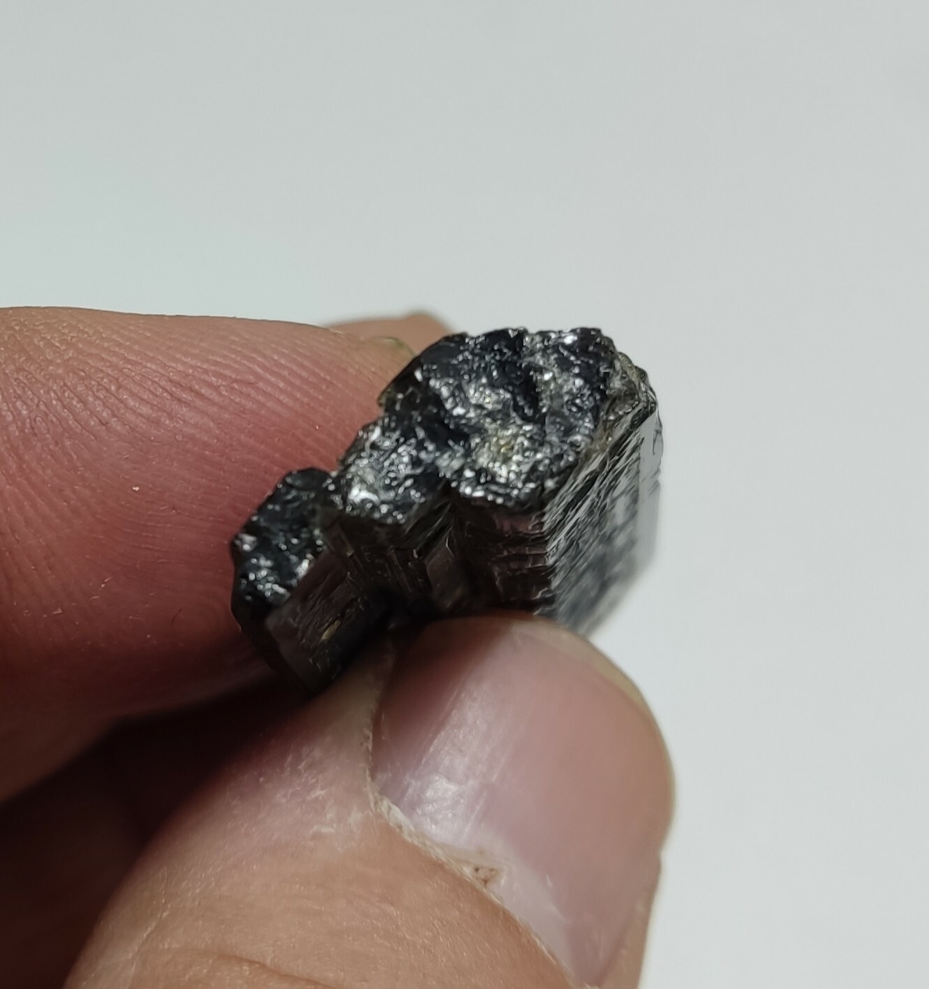 Natural epidote crystal 12 grams