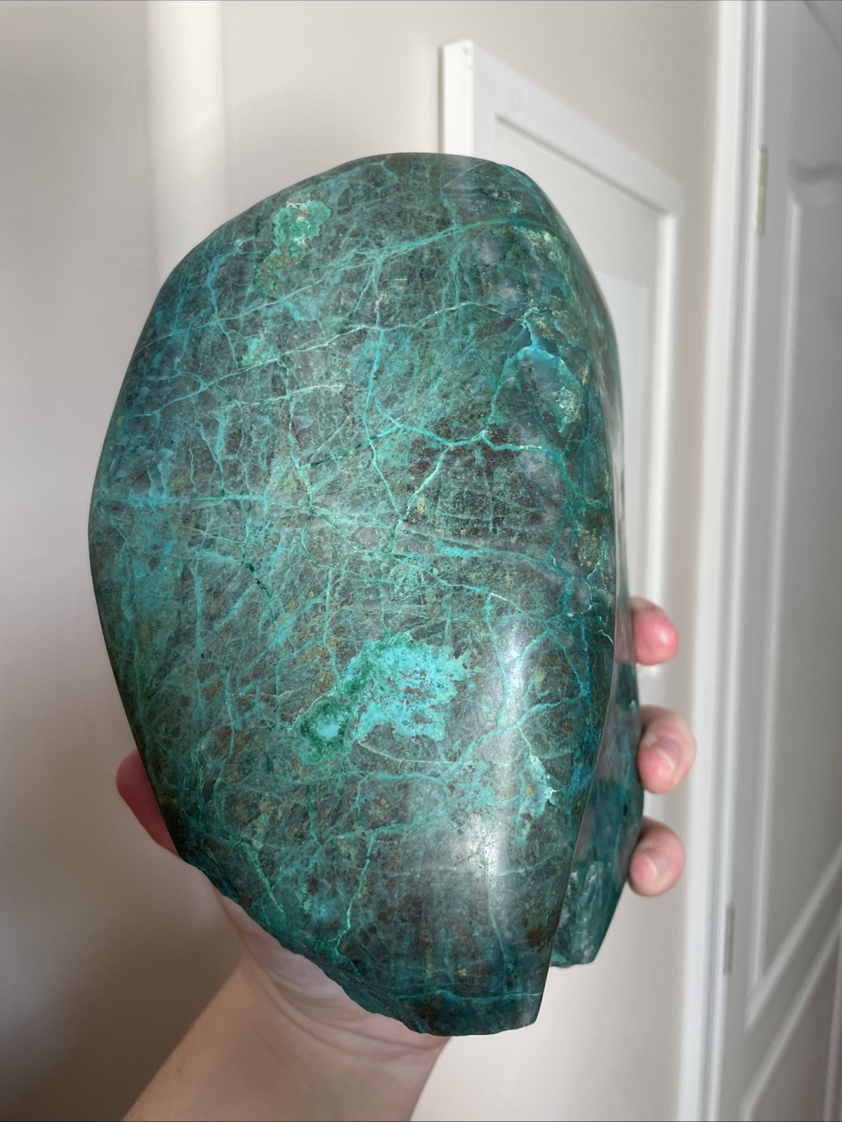 XL vibrant chrysocolla in quartz / Carved And Polished Crystal / Cabochon 3588g